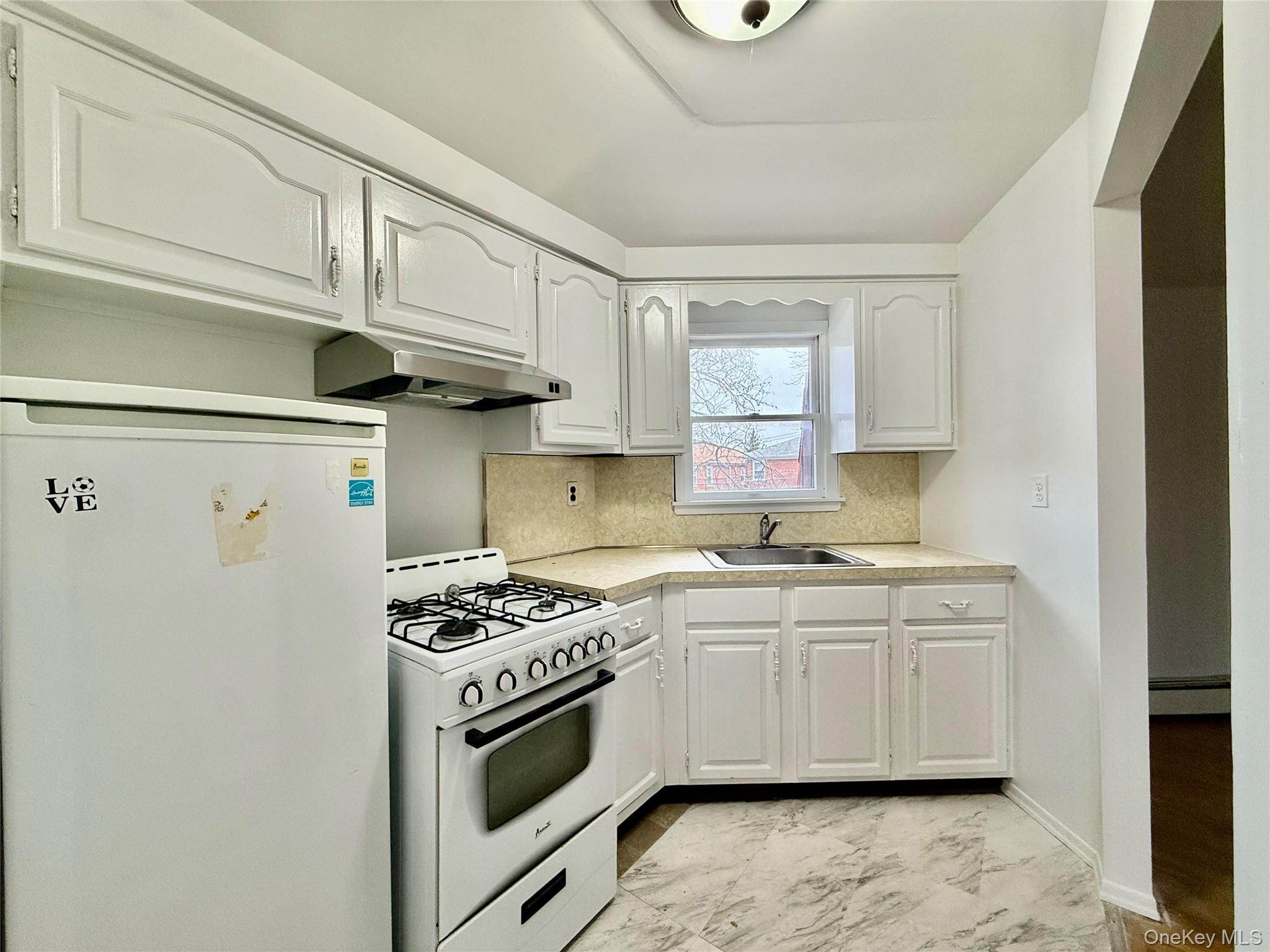 #1 photo, 157-54 20 Road, Куинс ‖ Whitestone , NY 11357