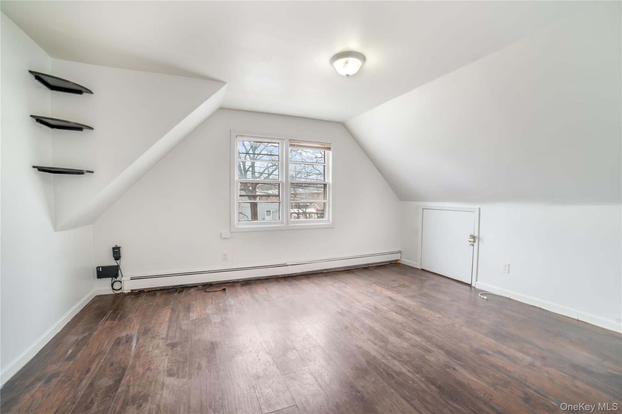 #18 photo, 88-05 Winchester Boulevard, Queens Village , NY 11427