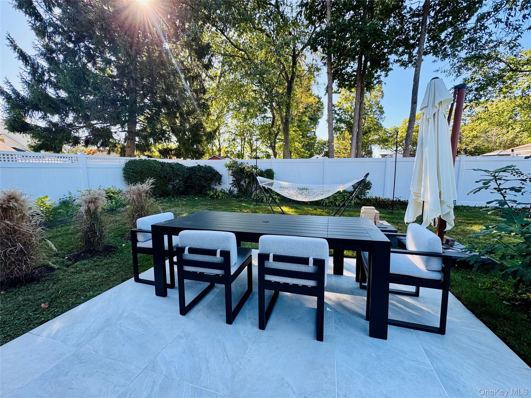 #11 photo, 83 Vanderbilt Avenue, מחוז סאפוק West Babylon , NY 11704