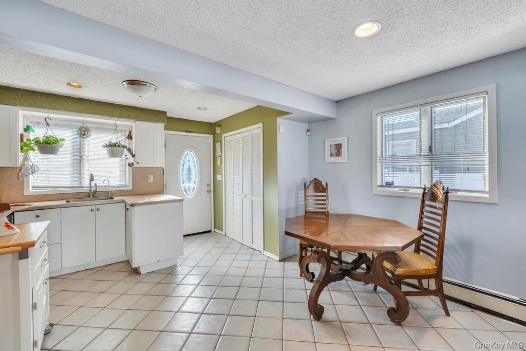 #6 photo, 80 Parkway Boulevard, מחוז סאפוק Ronkonkoma , NY 11779