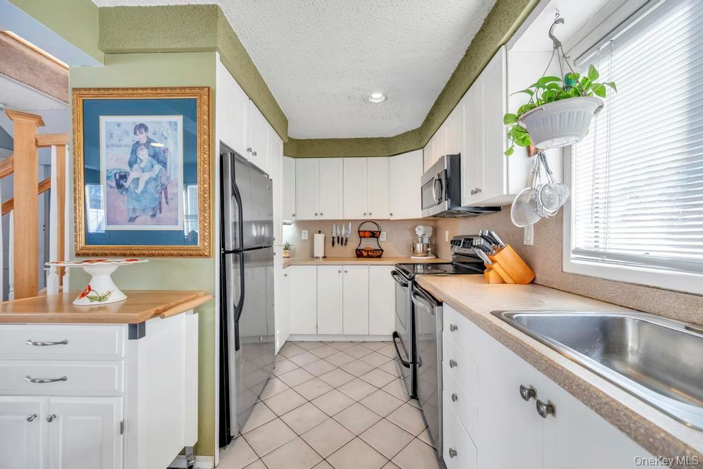 #9 photo, 80 Parkway Boulevard, מחוז סאפוק Ronkonkoma , NY 11779