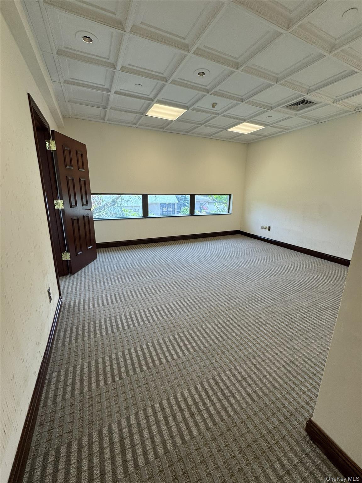 #10 photo, 175 E Shore Road, Нассау ‖ Great Neck , NY 11023