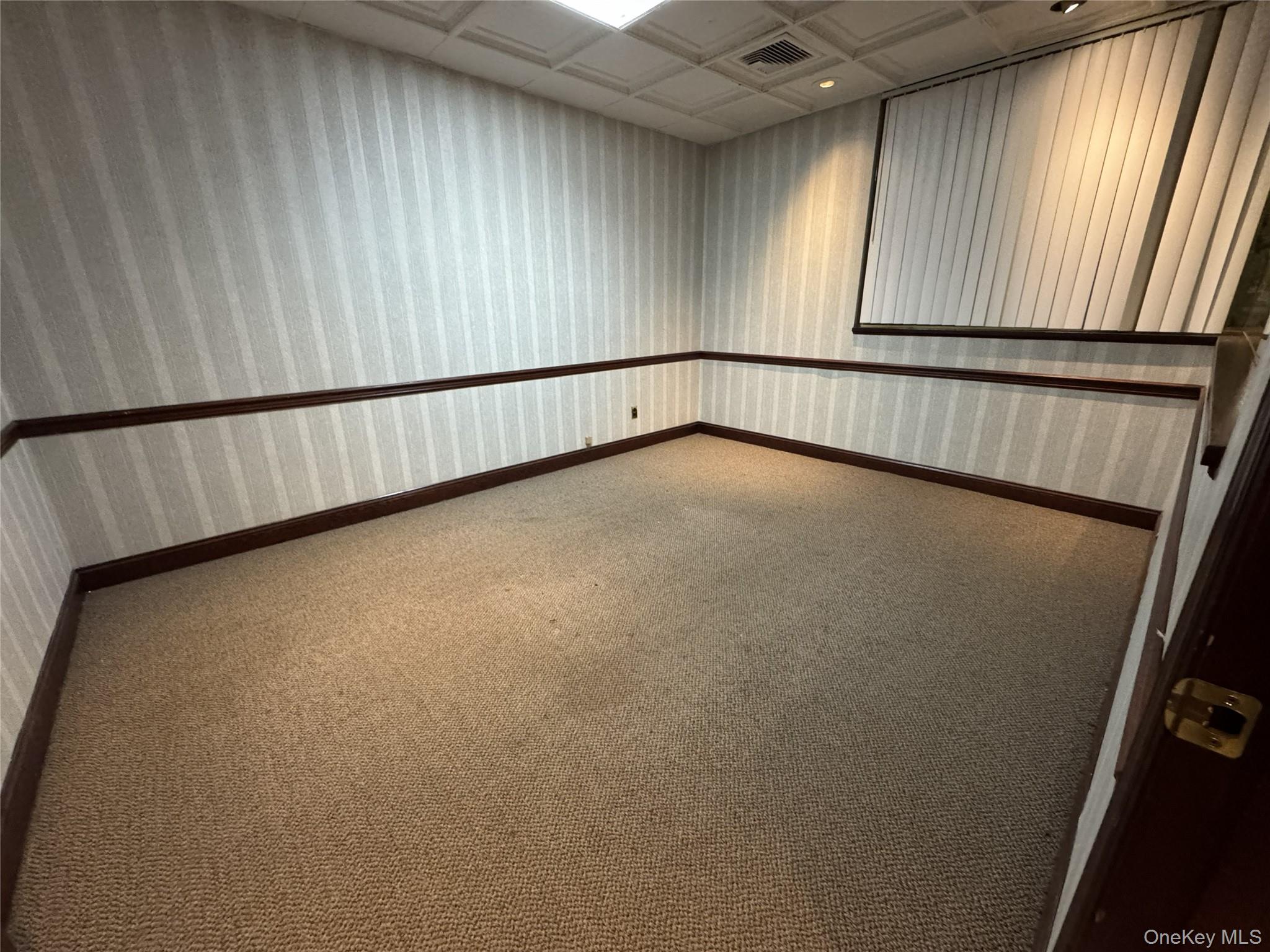 #2 photo, 175 E Shore Road, Нассау ‖ Great Neck , NY 11023