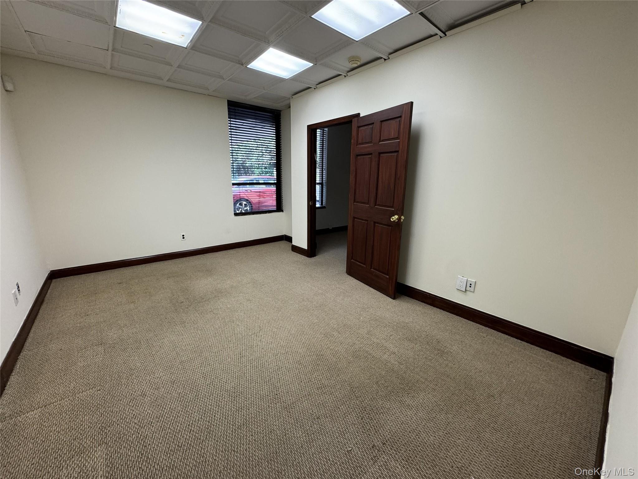 #6 photo, 175 E Shore Road, Нассау ‖ Great Neck , NY 11023