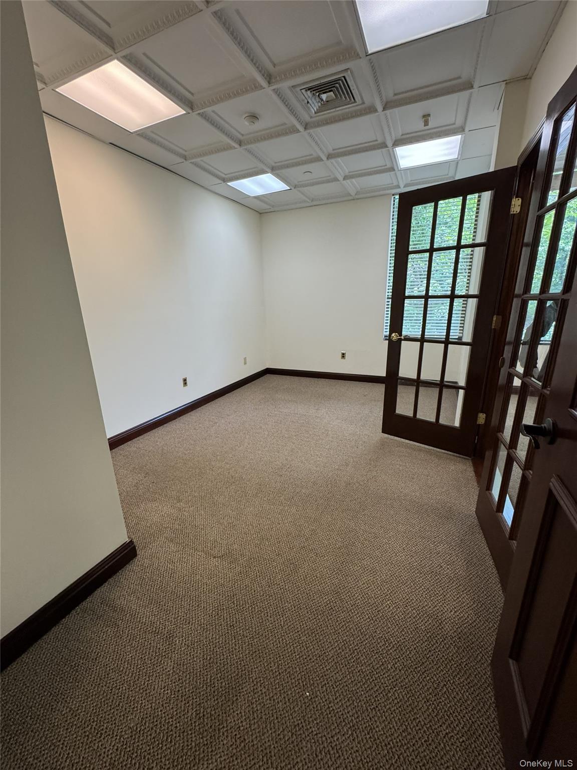 #7 photo, 175 E Shore Road, Нассау ‖ Great Neck , NY 11023