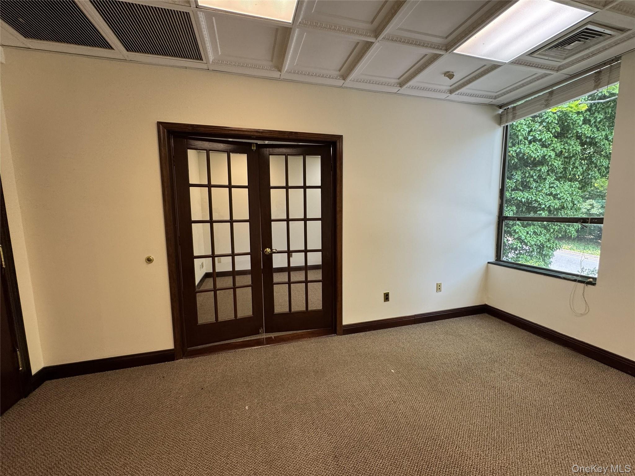 #8 photo, 175 E Shore Road, Нассау ‖ Great Neck , NY 11023