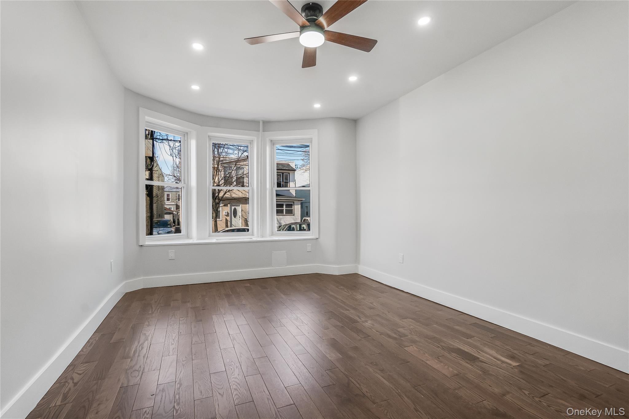 #4 photo, 9011 77th Street, Woodhaven , NY 11421