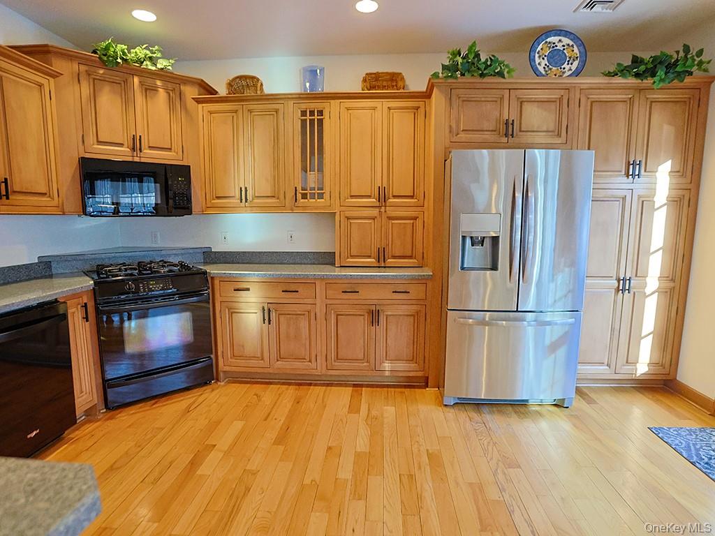 #17 photo, 3 Caralex Lane, Goshen , NY 10924