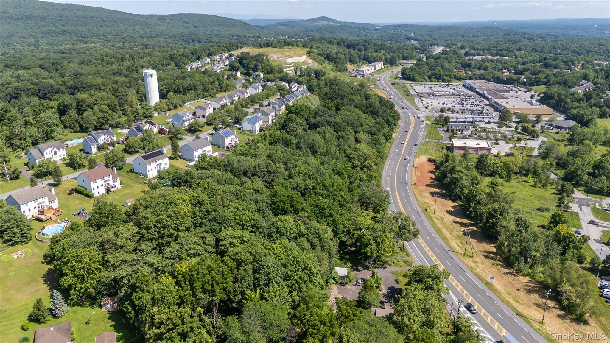 #12 photo, 3715-3725 US Highway 9w Route, Highland , NY 12528