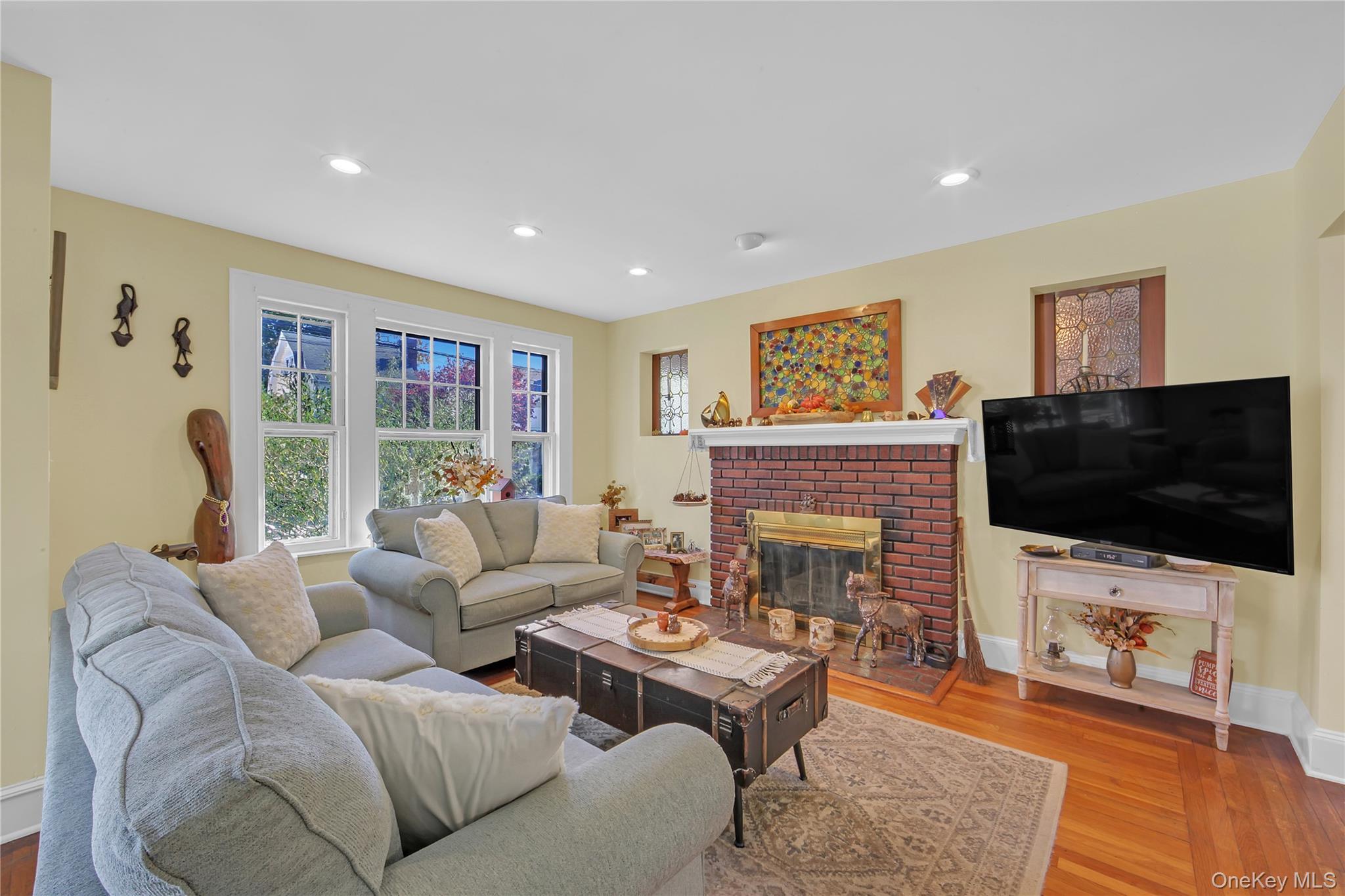 #13 photo, 45 24 171st Street, Flushing , NY 11358