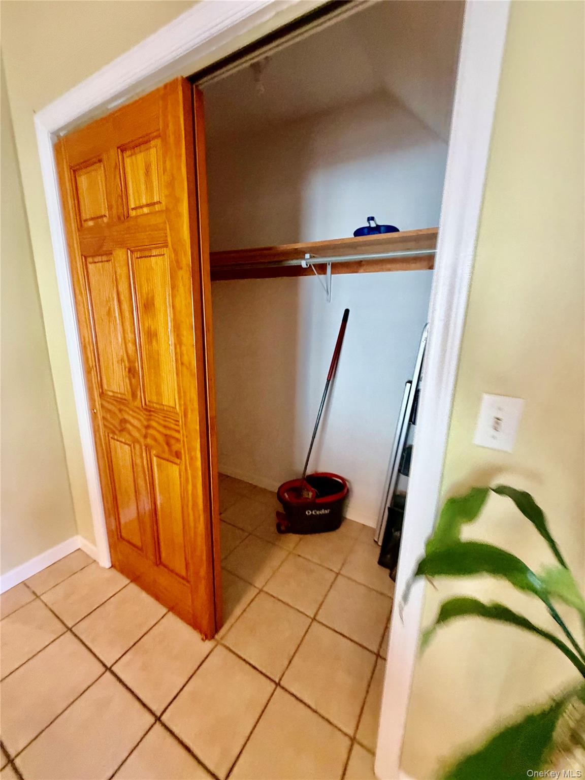 #4 photo, 156 Voss Avenue, Yonkers , NY 10703