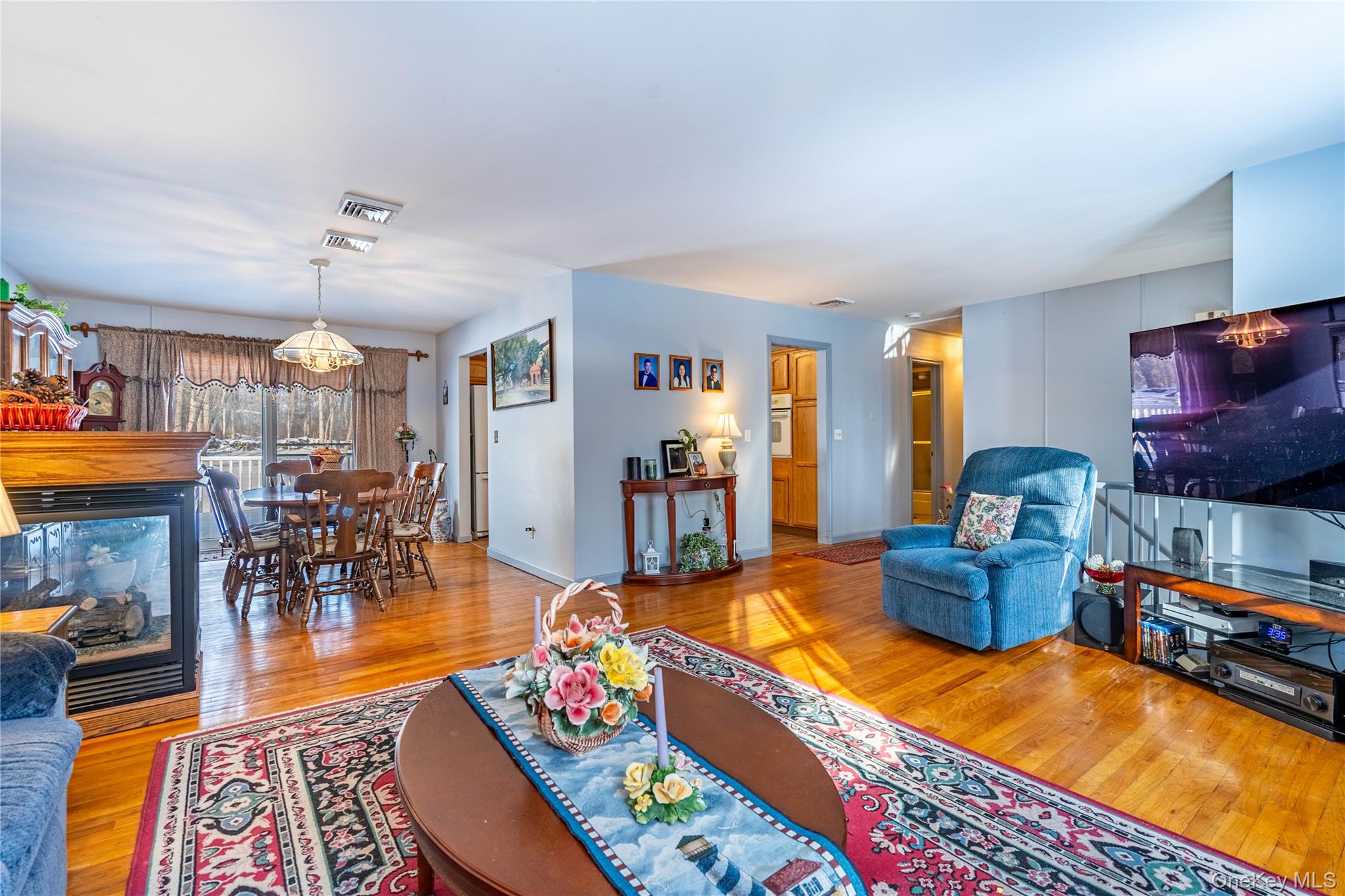 #5 photo, 2096 State Route 94, Salisbury Mills , NY 12577