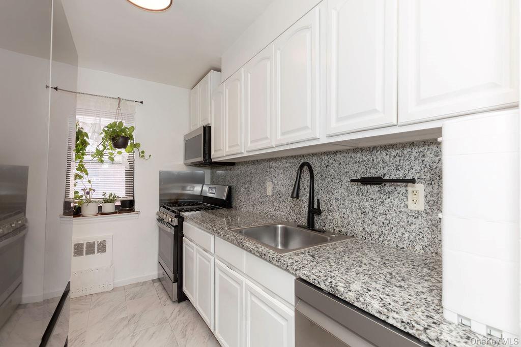 #12 photo, 30 Fleetwood Avenue, Mount Vernon , NY 10552