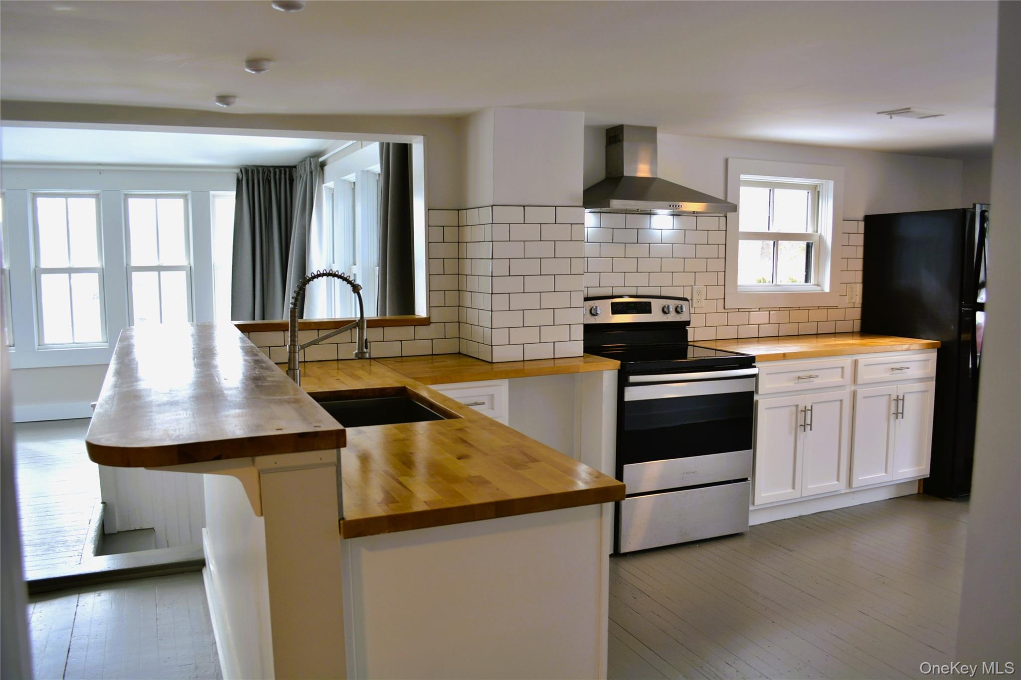 #10 photo, 2303 Lucas Turnpike, High Falls , NY 12440