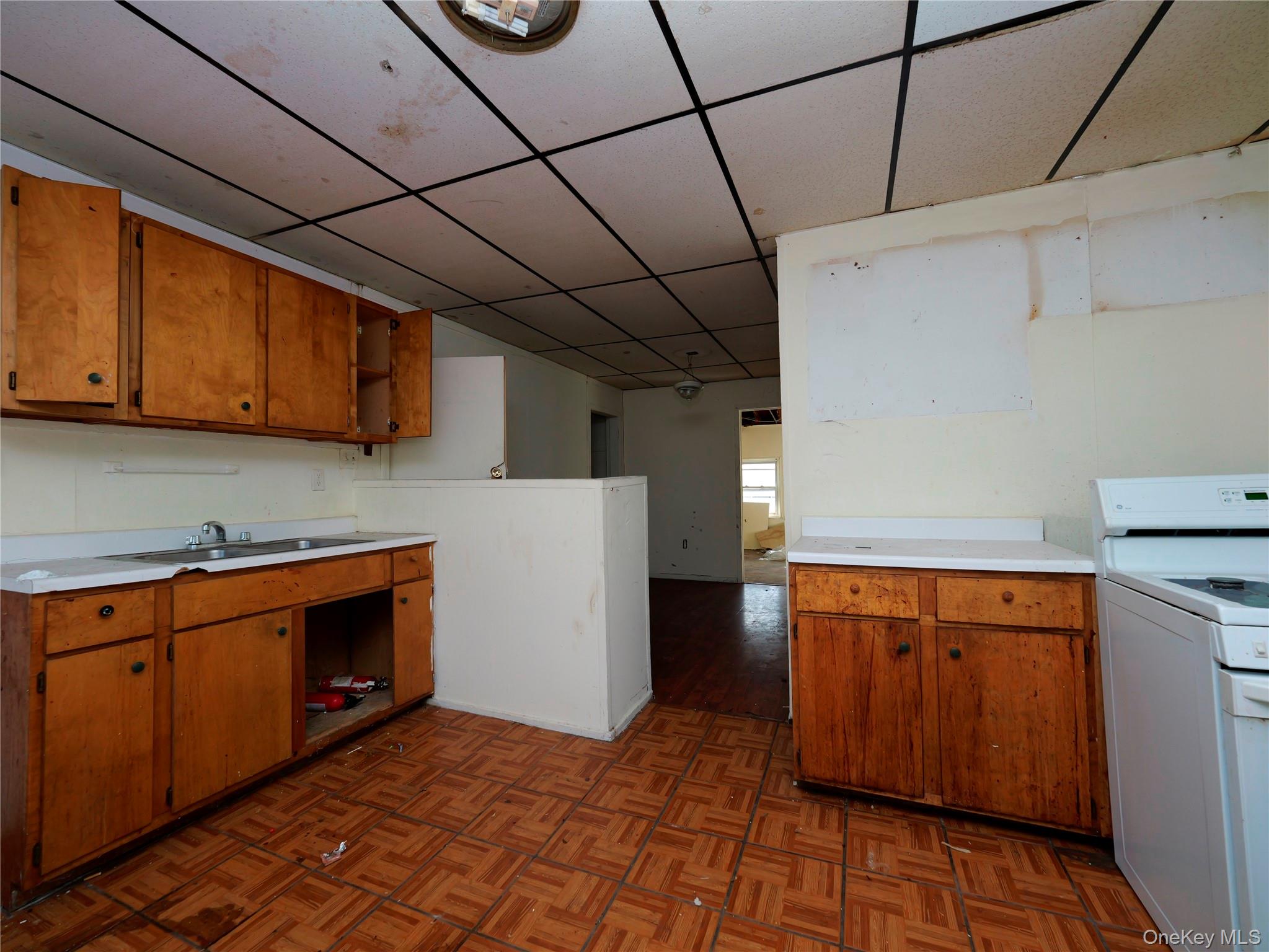 #20 photo, 170 Chambers Street, Newburgh , NY 12550