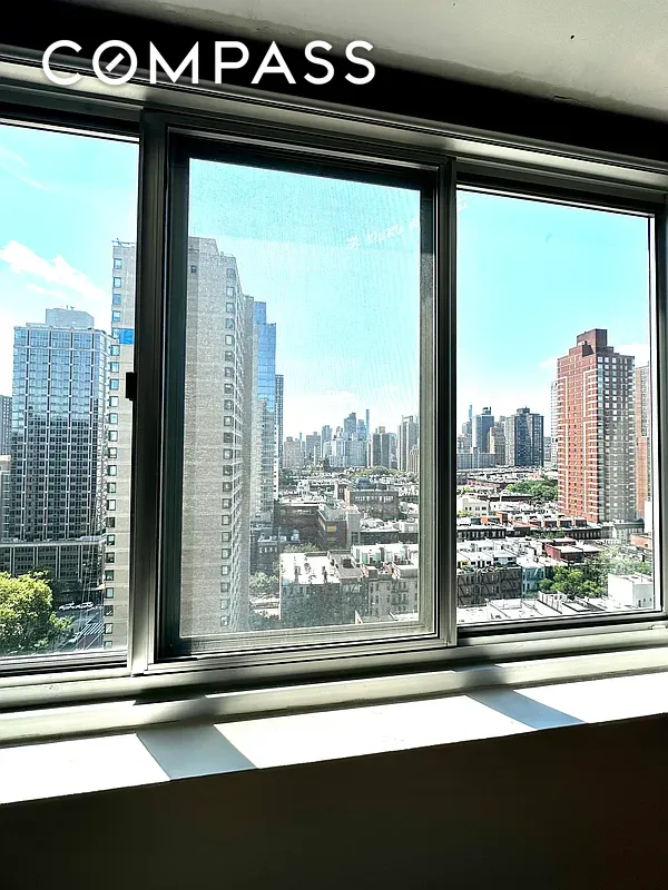 #3 photo, New York City, Upper East Side , NY 10128