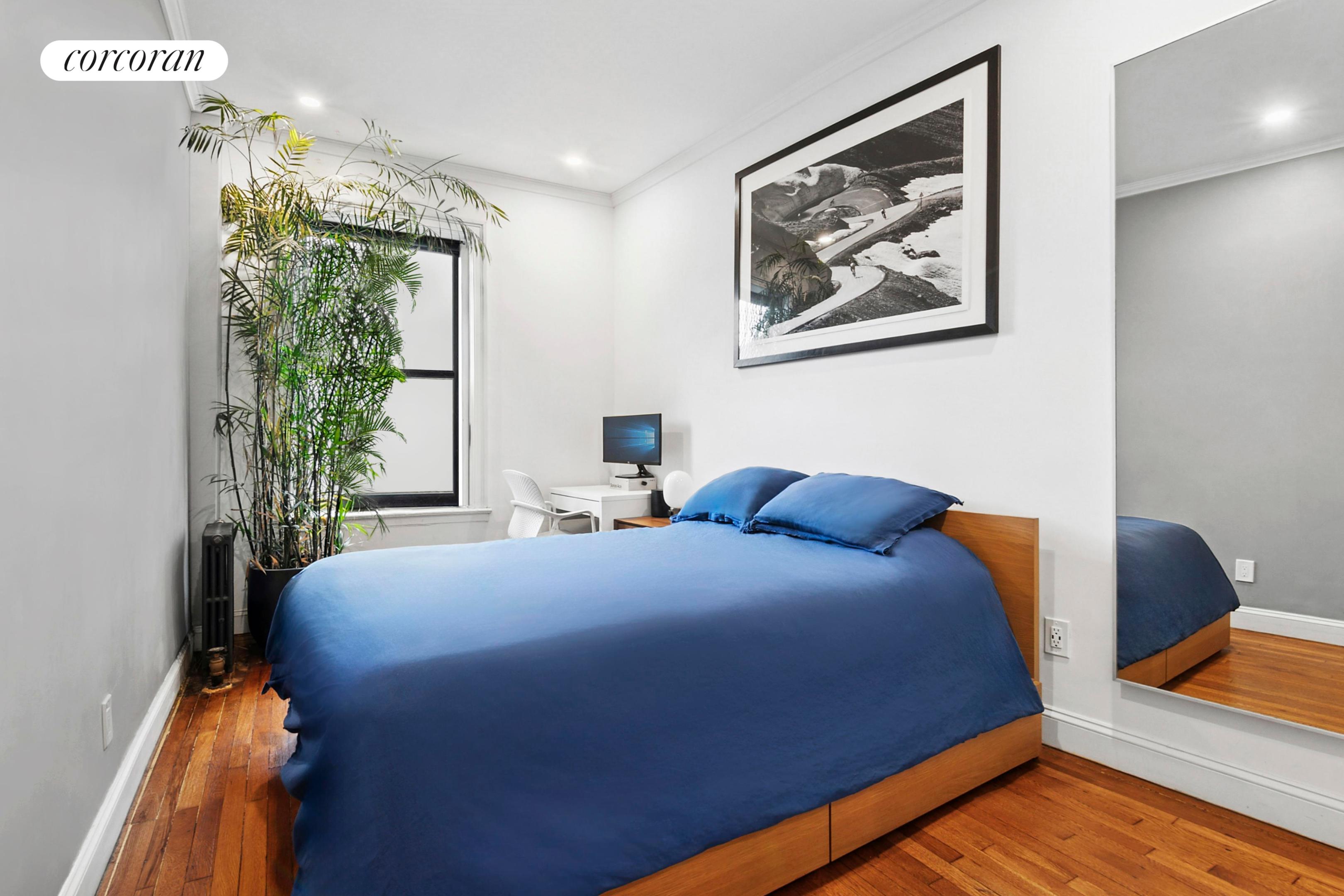 #5 photo, 952 St Marks Avenue, ब्रुकलीन Crown Heights , NY 11213