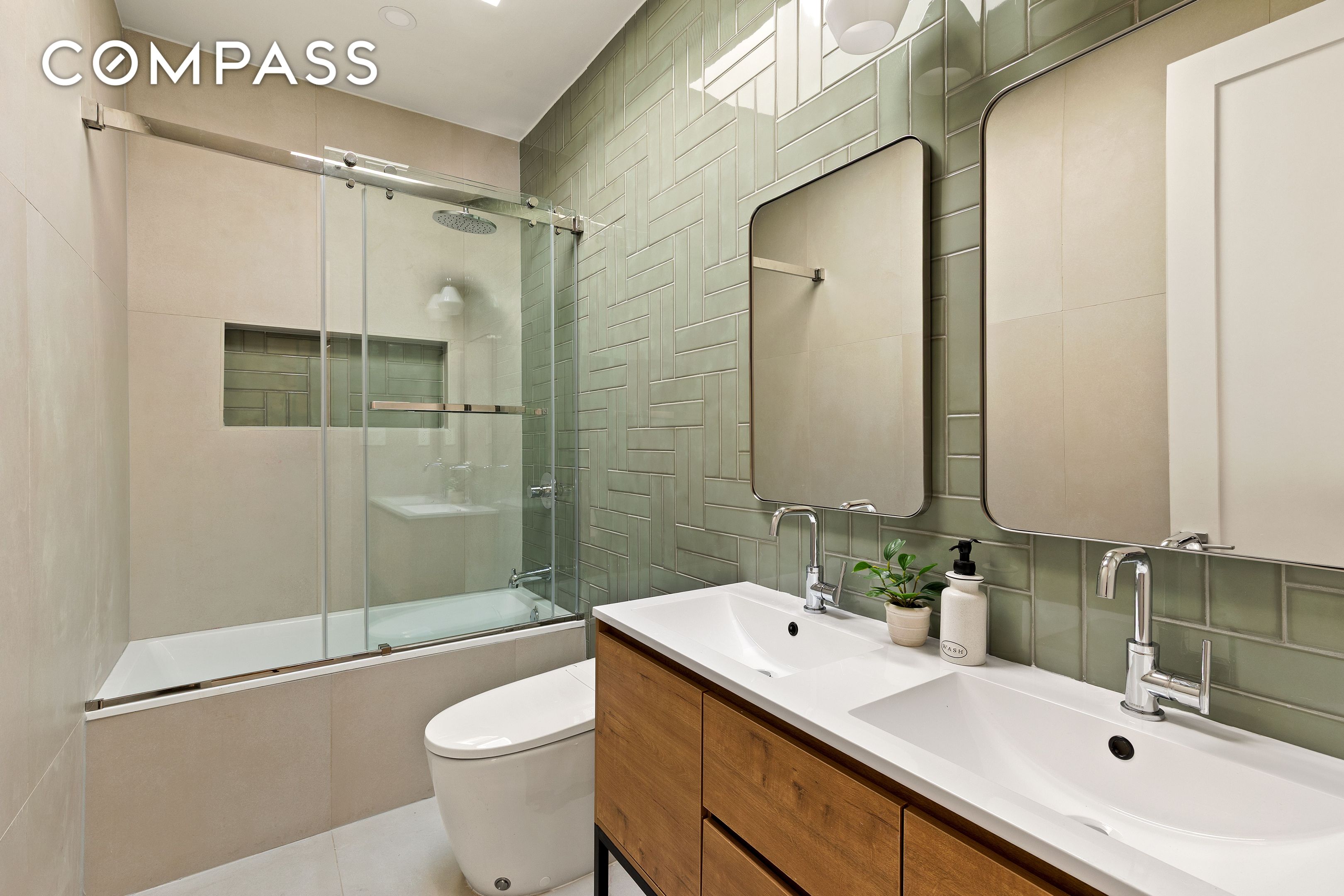 #10 photo, 582 Quincy Street, ब्रुकलीन Bedford-Stuyvesant , NY 11221