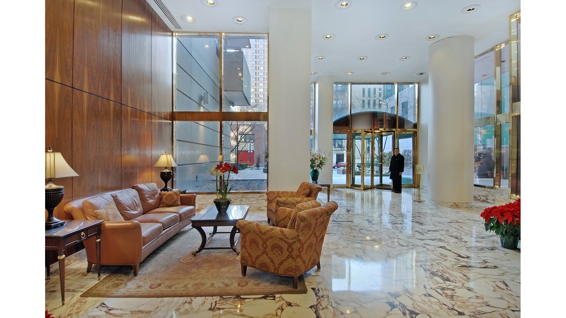 #14 photo, 235 E 40TH Street, मैनहटन Murray Hill , NY 10016