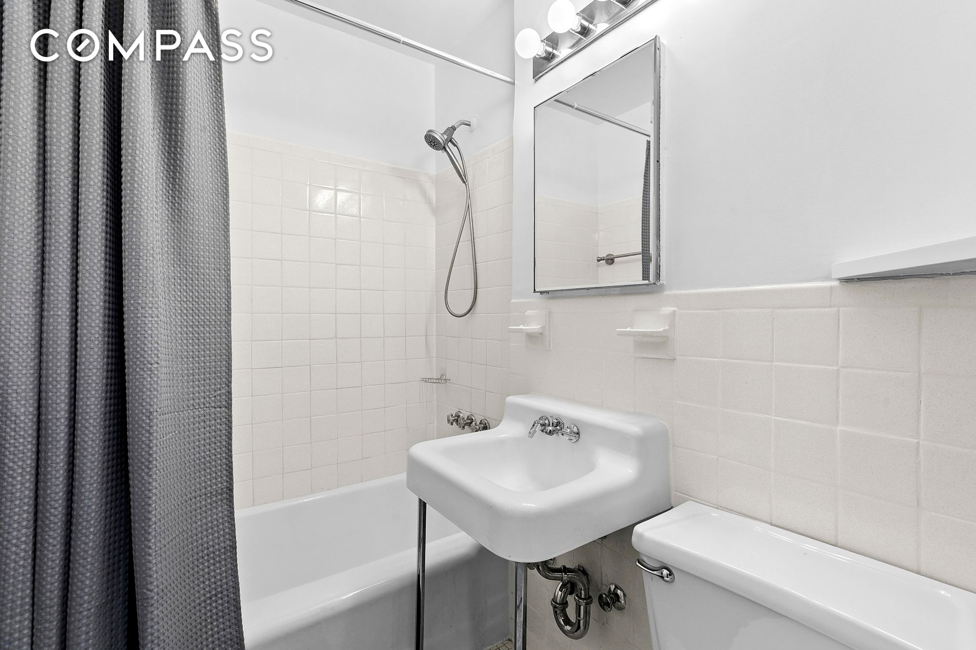 #5 photo, 301 E 22nd Street, Gramercy Park , NY 10010