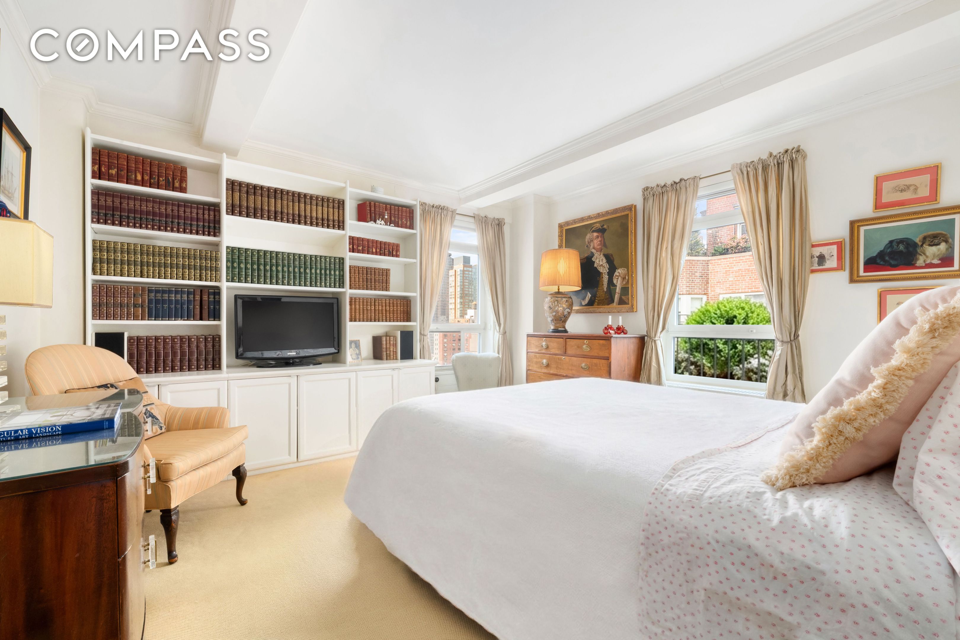 #7 photo, 2 Beekman Place, मैनहटन Midtown East , NY 10022