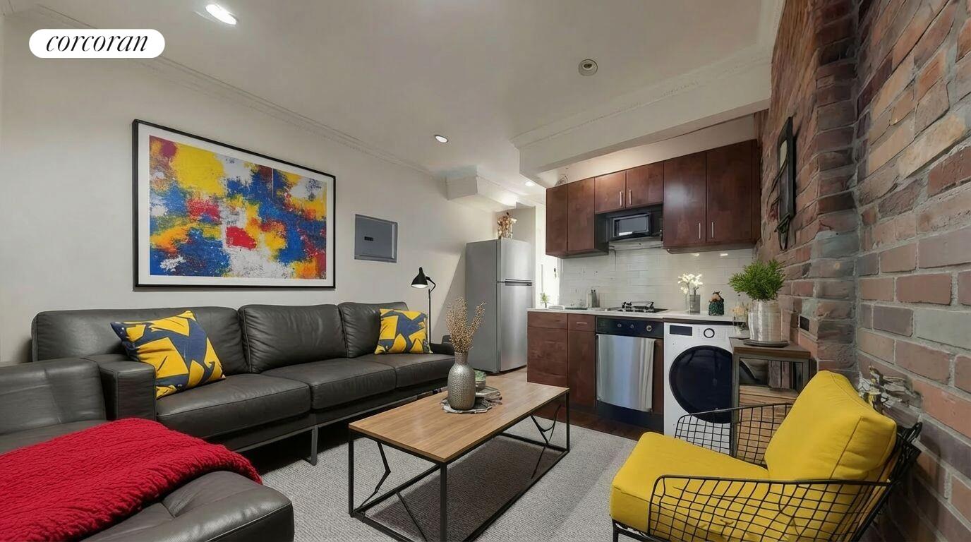 #1 photo, New York City, מנהטן East Village , NY 10009