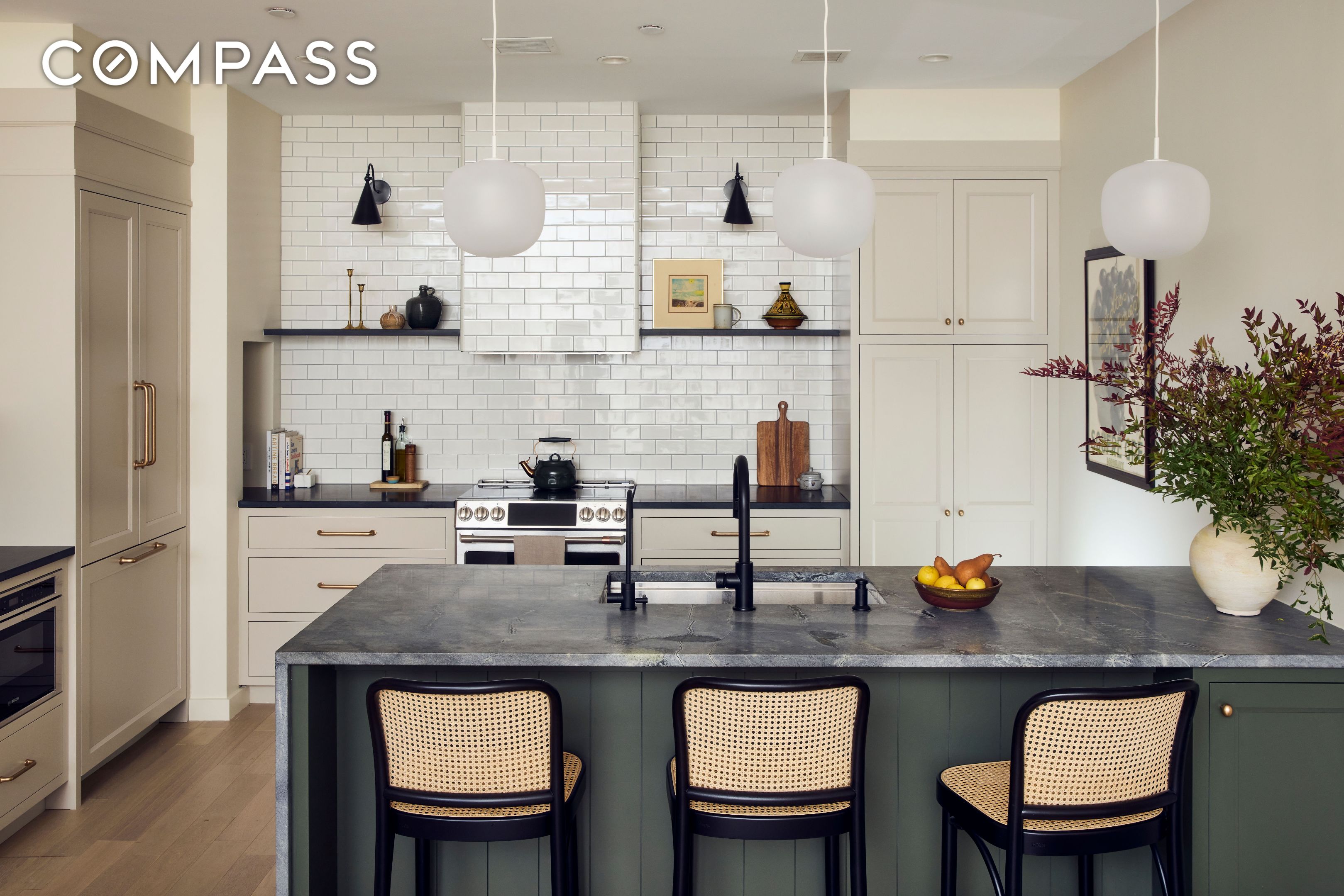 #3 photo, 1080 Lorimer Street, Greenpoint , NY 11222