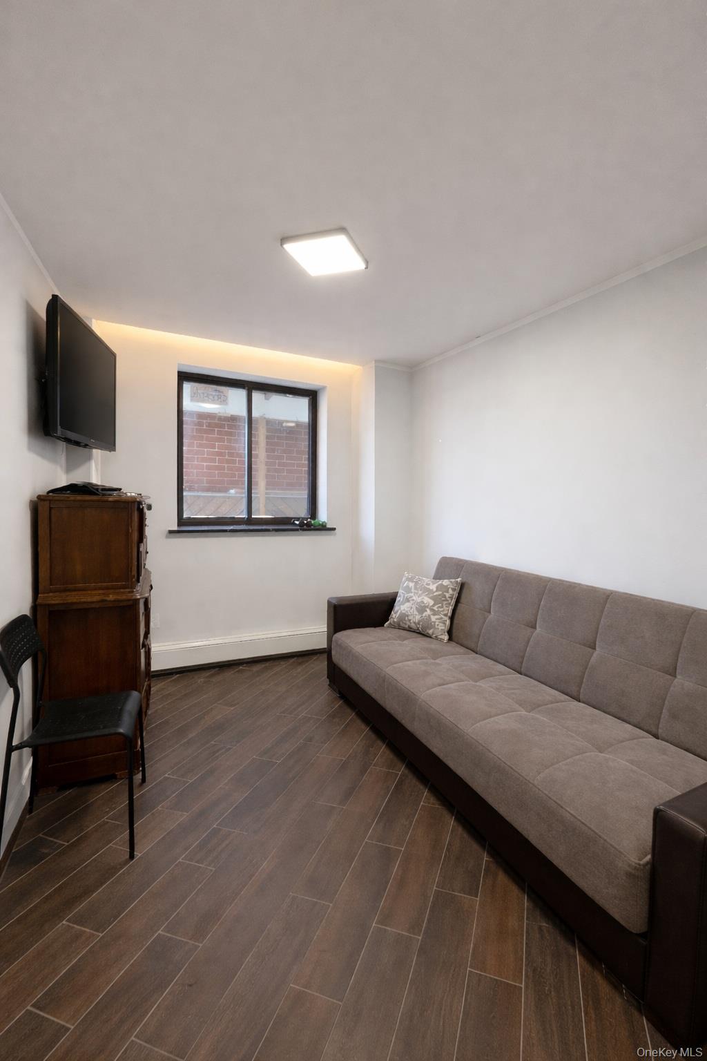 #13 photo, 7252 Metropolitan Avenue, Middle Village , NY 11379