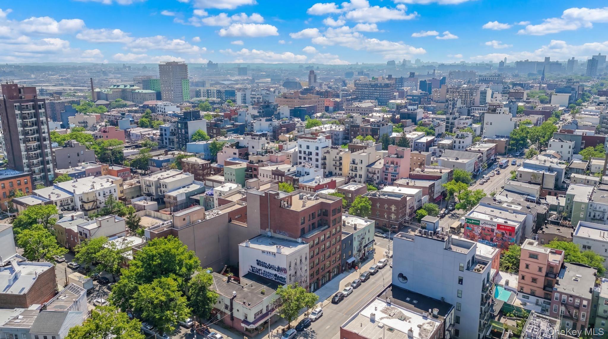 #6 photo, 444 Graham Avenue, Brooklyn , NY 11211