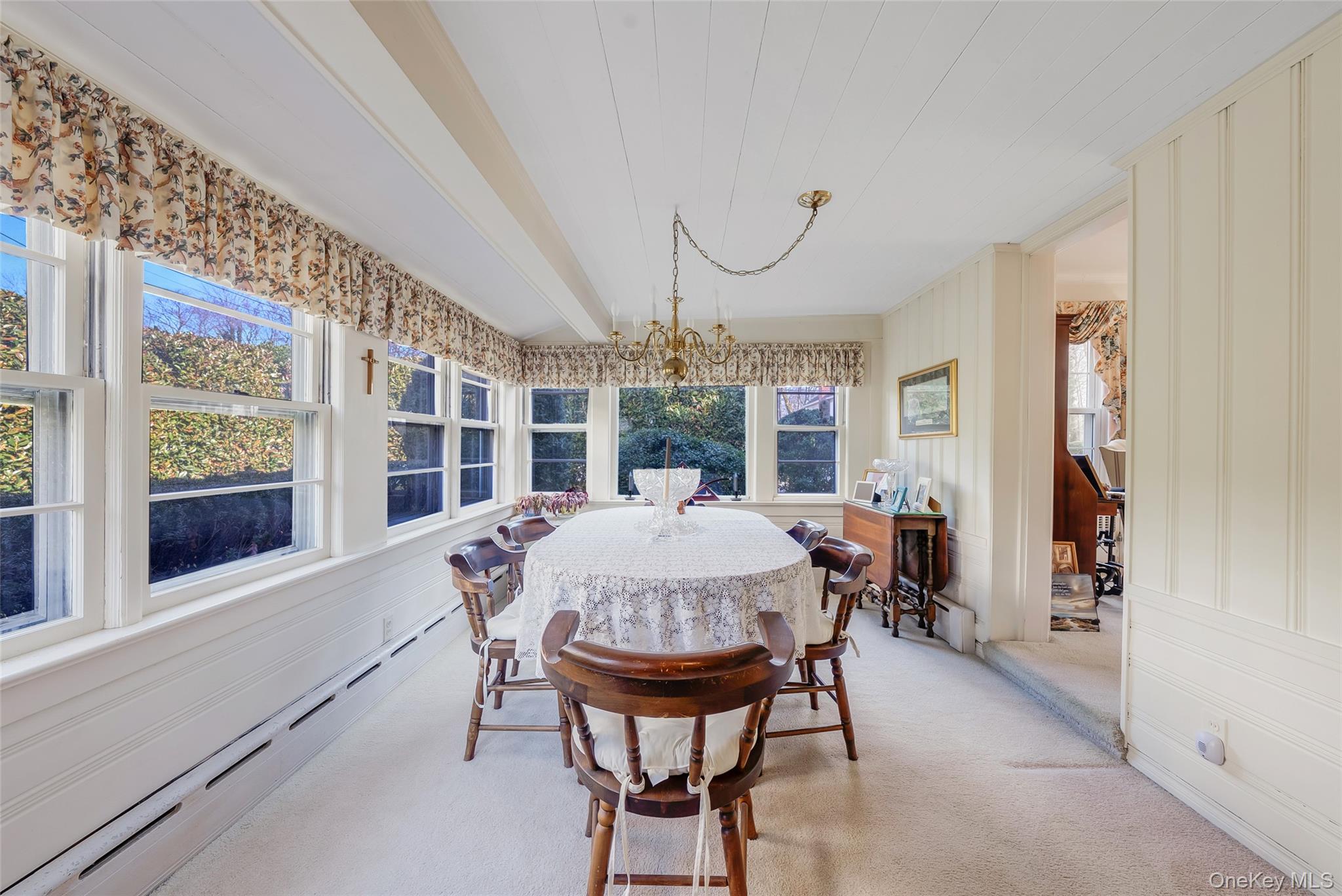 #13 photo, 15 Seeley Court, Malverne , NY 11565