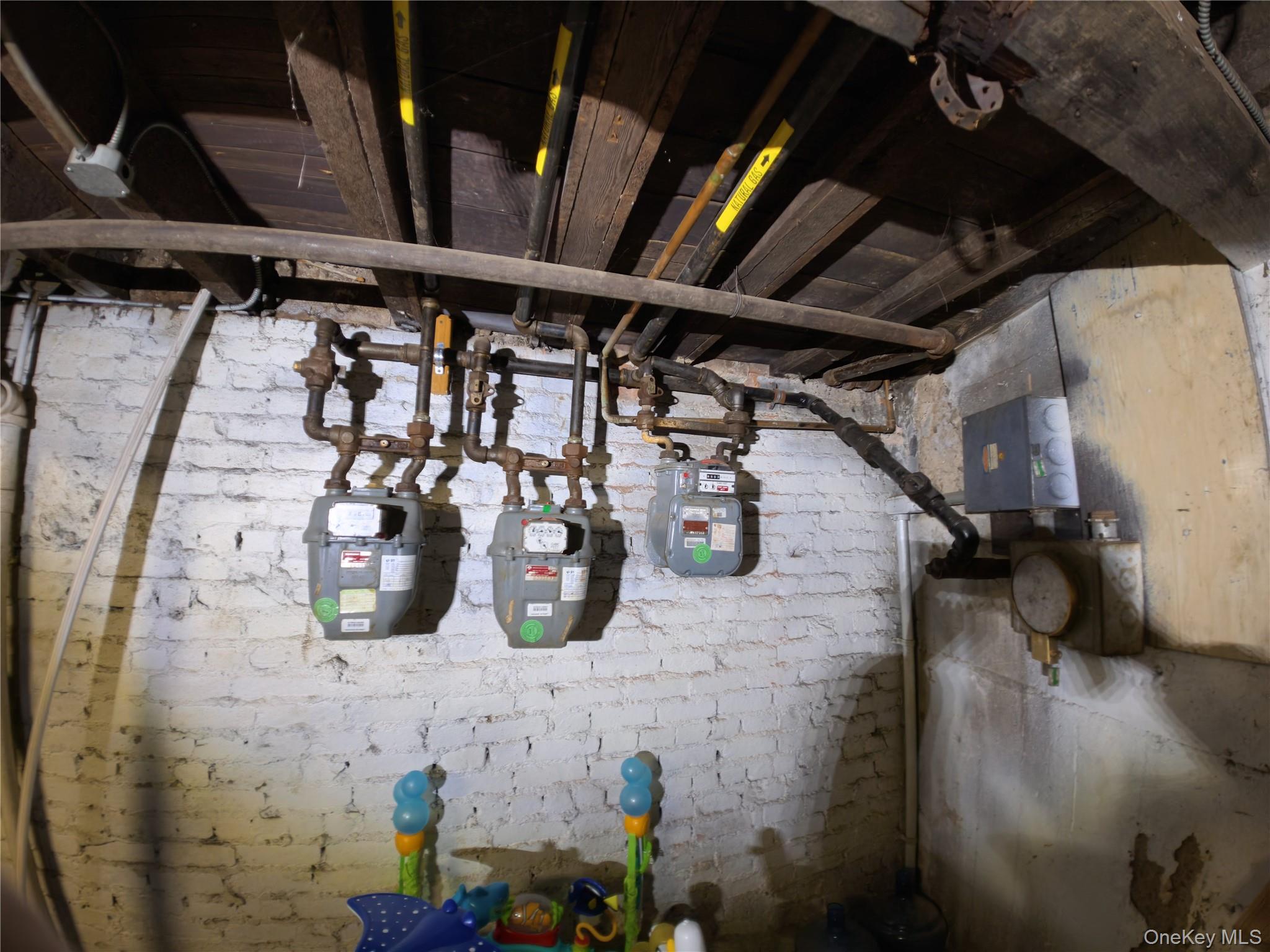 #12 photo, 104-18 Jamaica Avenue, Richmond Hill , NY 11418