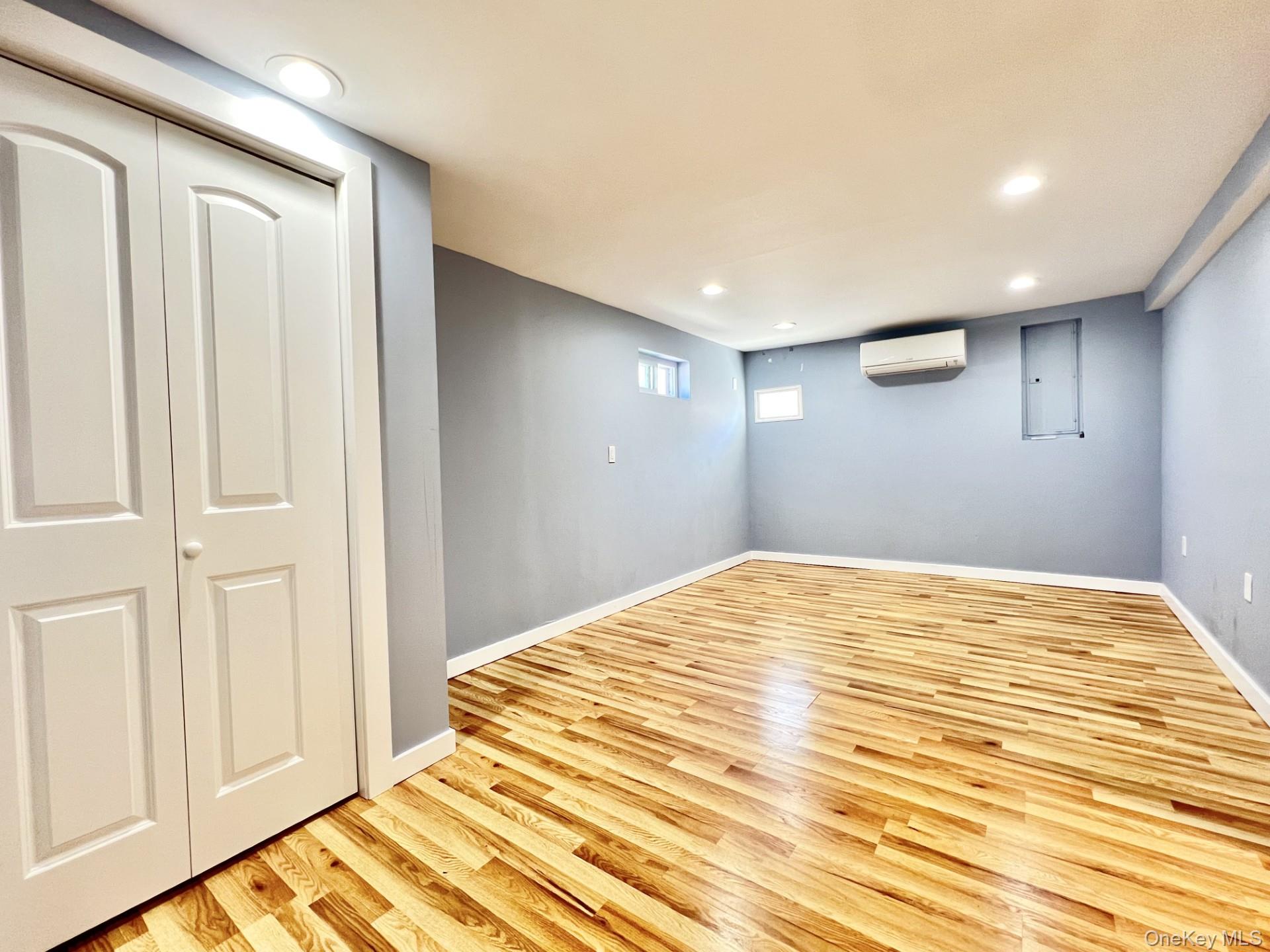 #16 photo, 44 Bruce Lane, Westbury , NY 11590