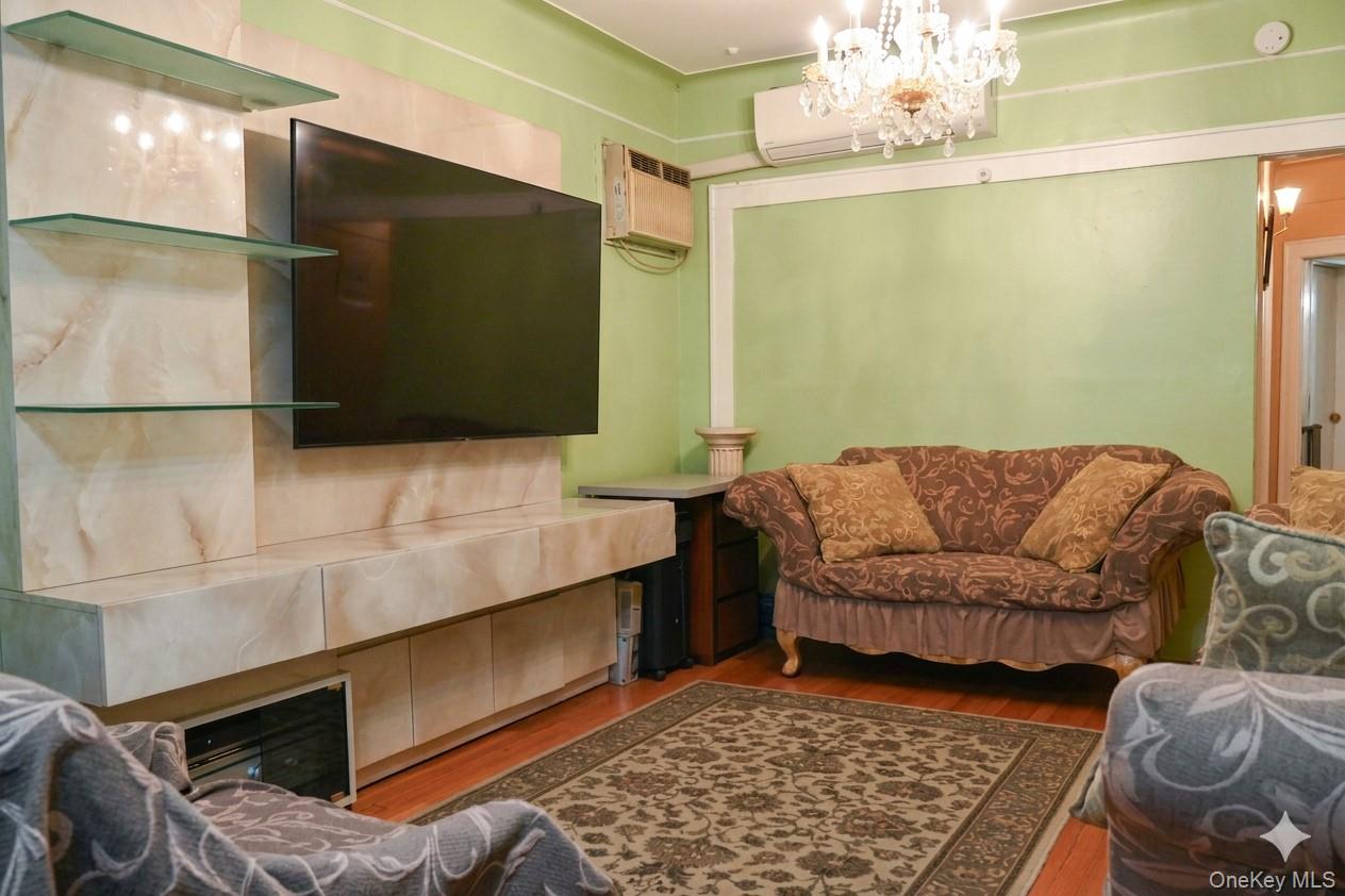 #11 photo, 350 Grant Avenue, Brooklyn , NY 11208