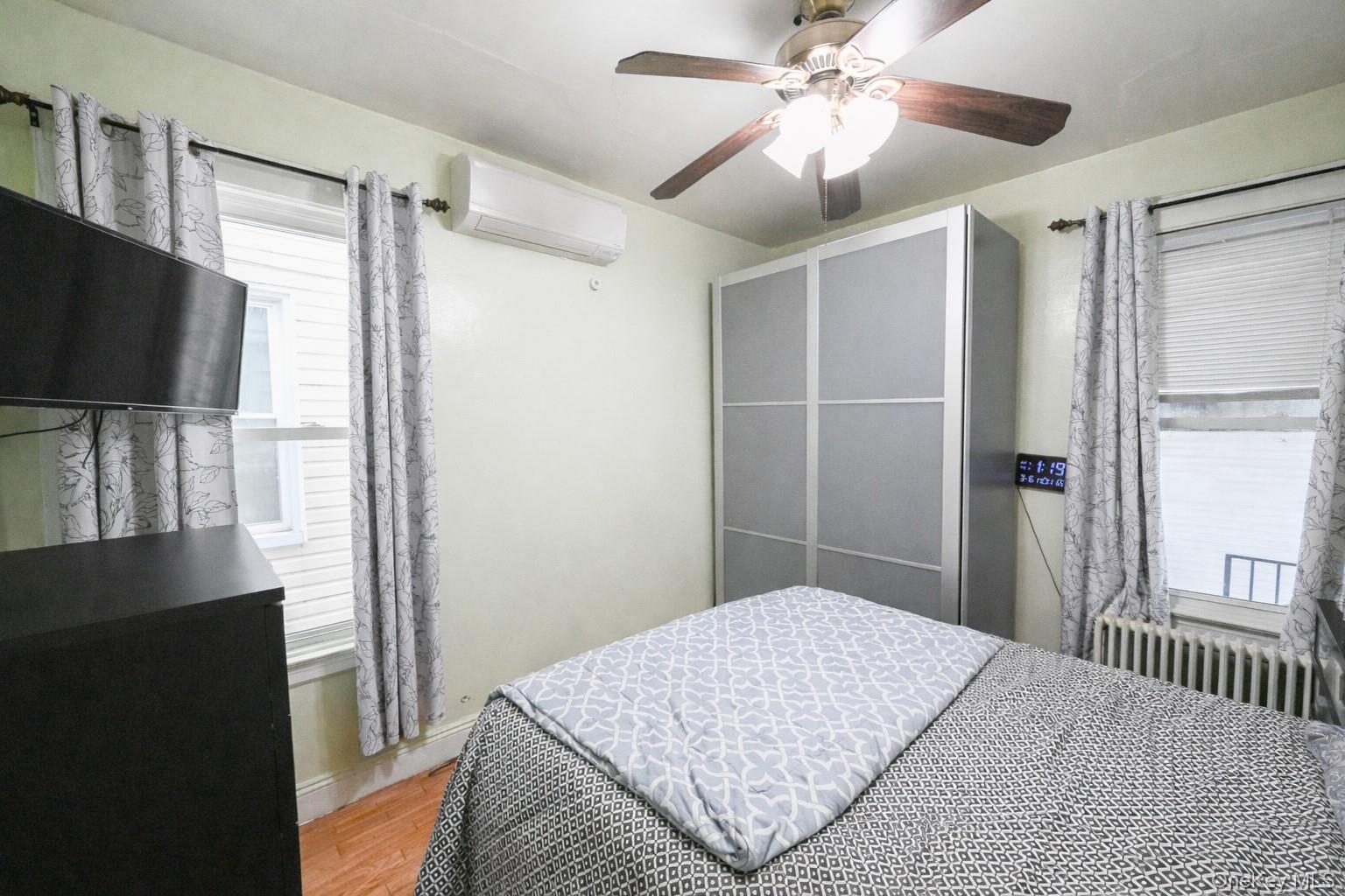 #15 photo, 350 Grant Avenue, Brooklyn , NY 11208