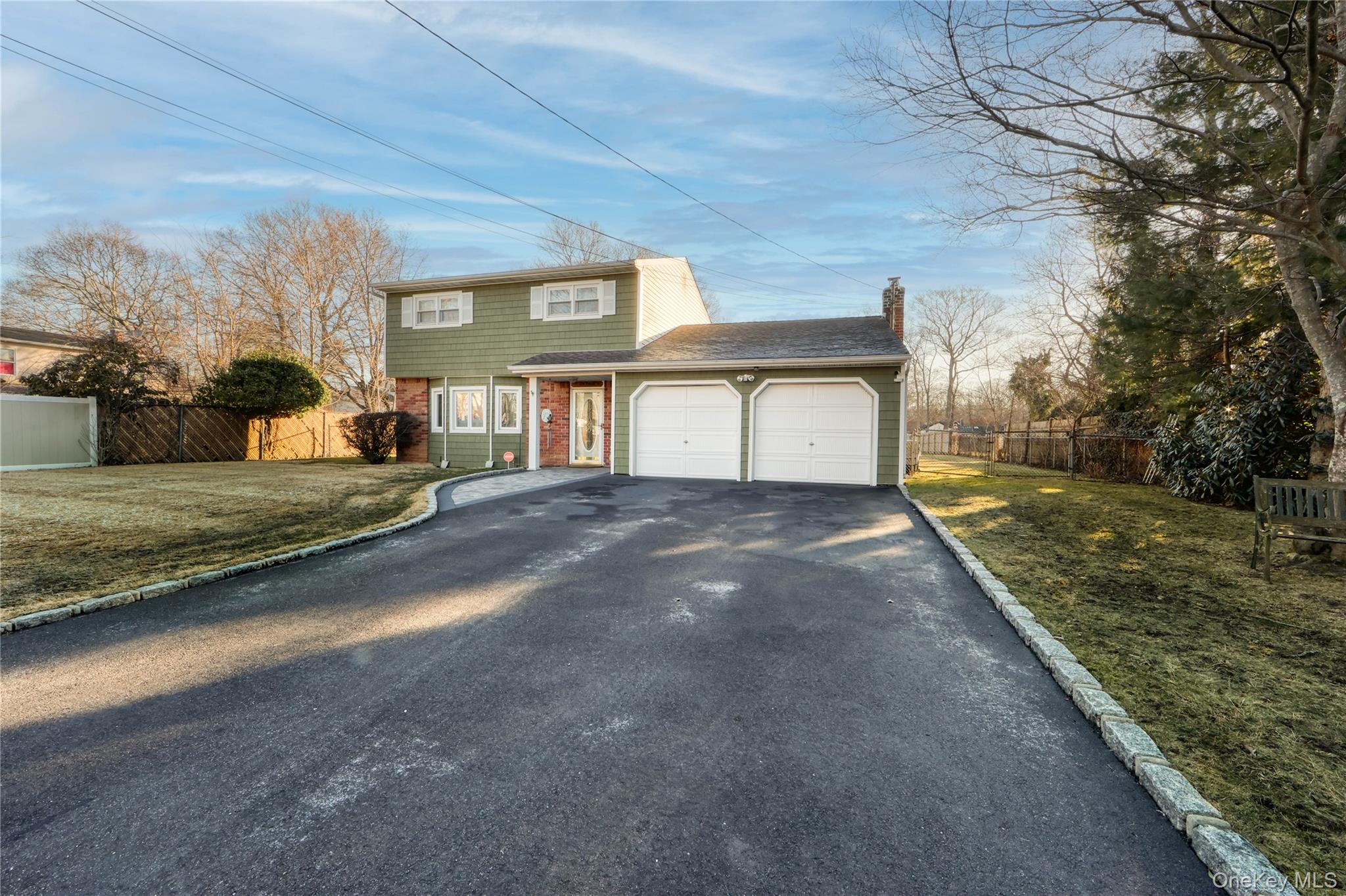 #2 photo, 225 Whittier Drive, Mastic Beach , NY 11951