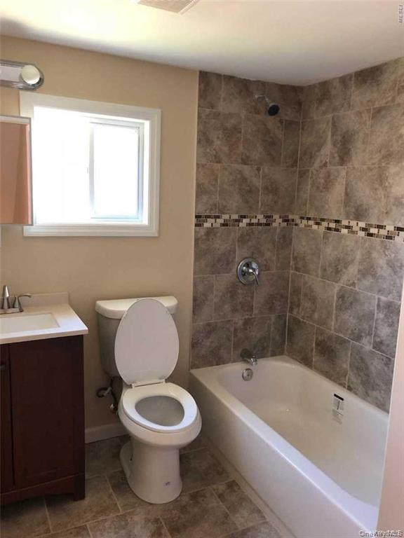 #7 photo, 11 Jefferson Street, সাফোক কাউন্টি Copiague , NY 11726