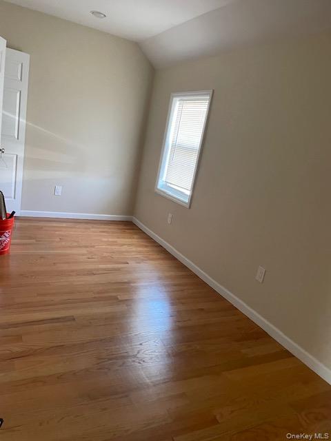 #5 photo, 26 E Hawthorne Avenue, Valley Stream , NY 11580