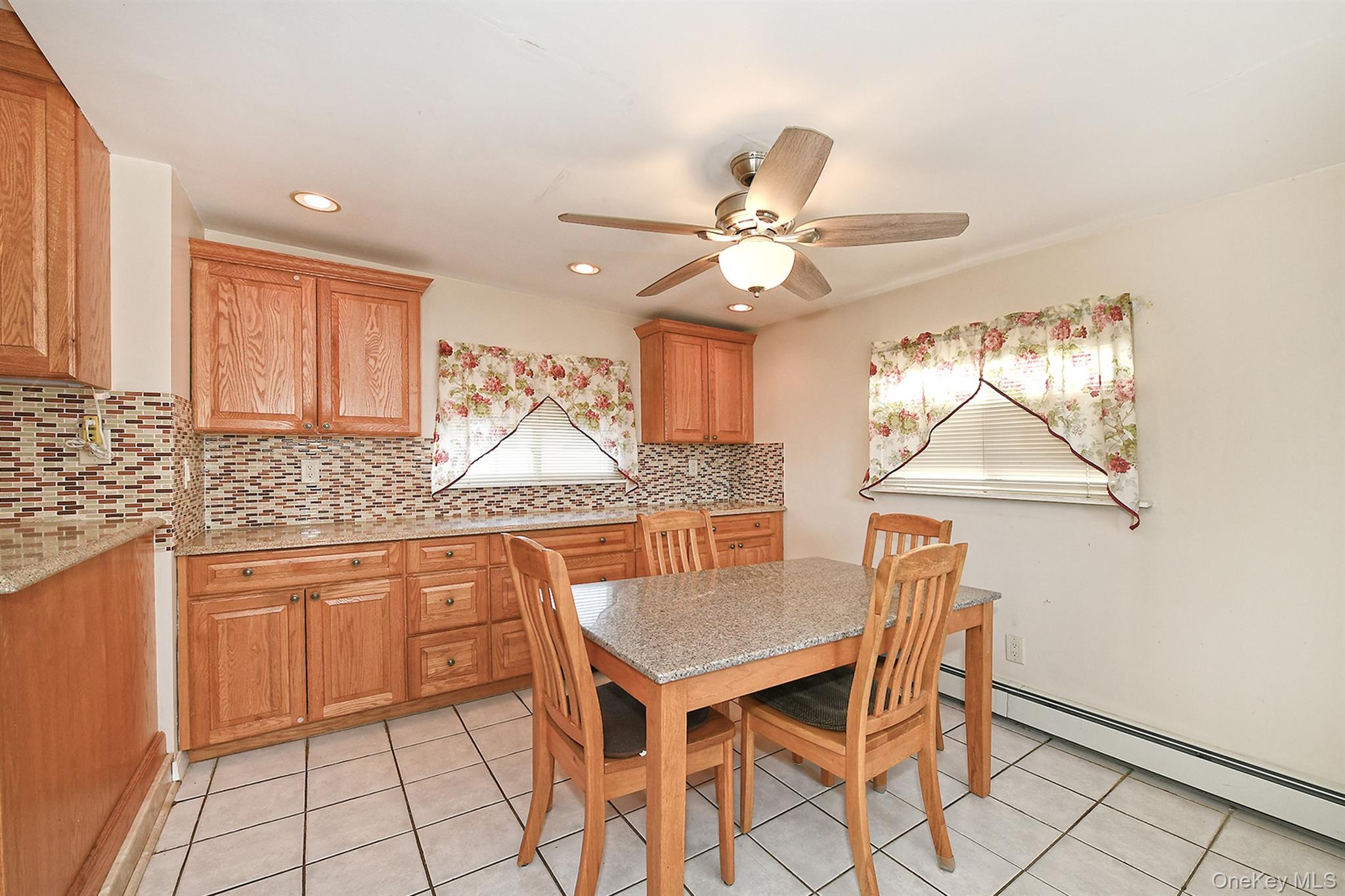 #15 photo, 120 E Zoranne Drive, ناسو Farmingdale , NY 11735