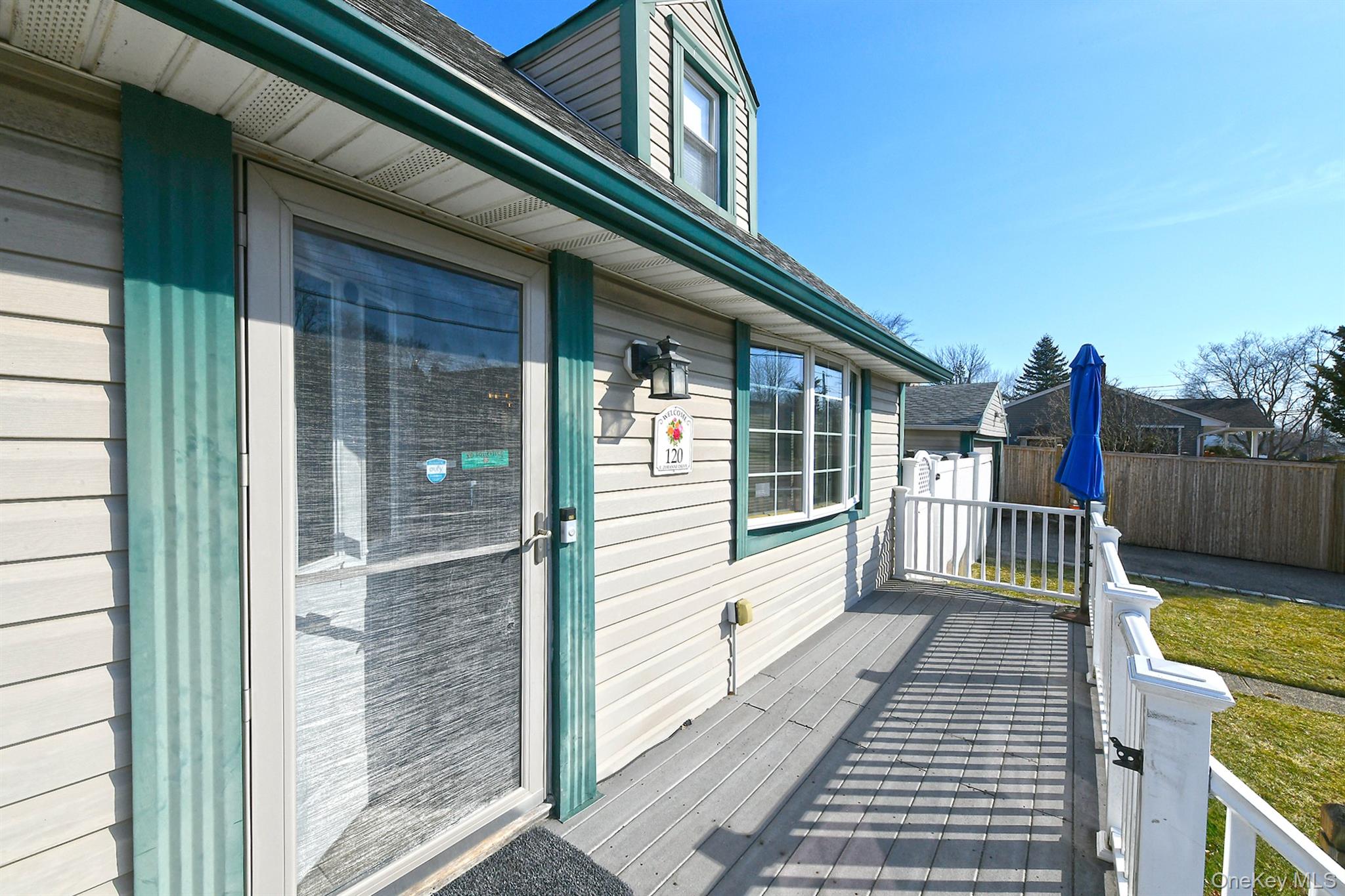 #4 photo, 120 E Zoranne Drive, ناسو Farmingdale , NY 11735