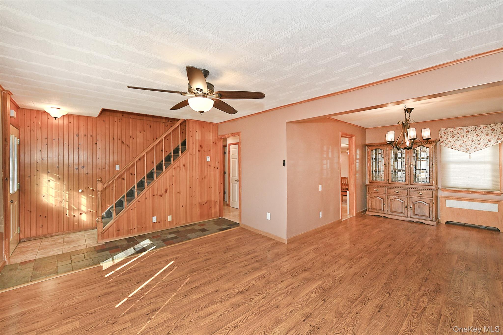 #6 photo, 120 E Zoranne Drive, ناسو Farmingdale , NY 11735