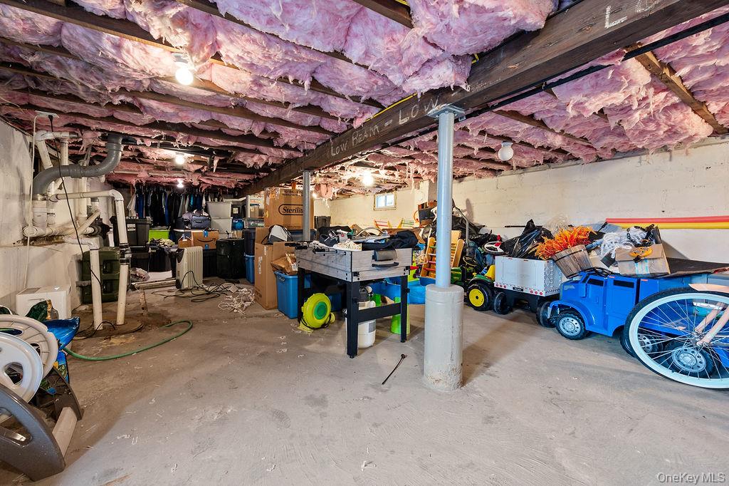 #20 photo, 3665 Ionia Street, Seaford , NY 11783