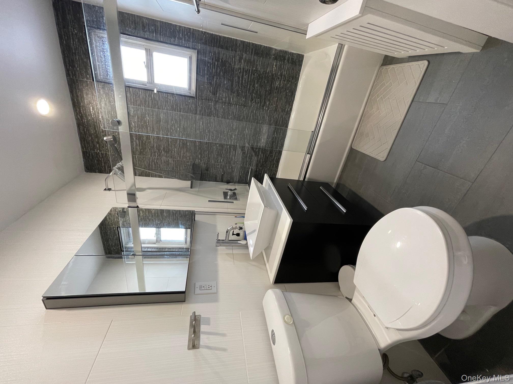 #18 photo, 24920 57th Avenue, Little Neck , NY 11362