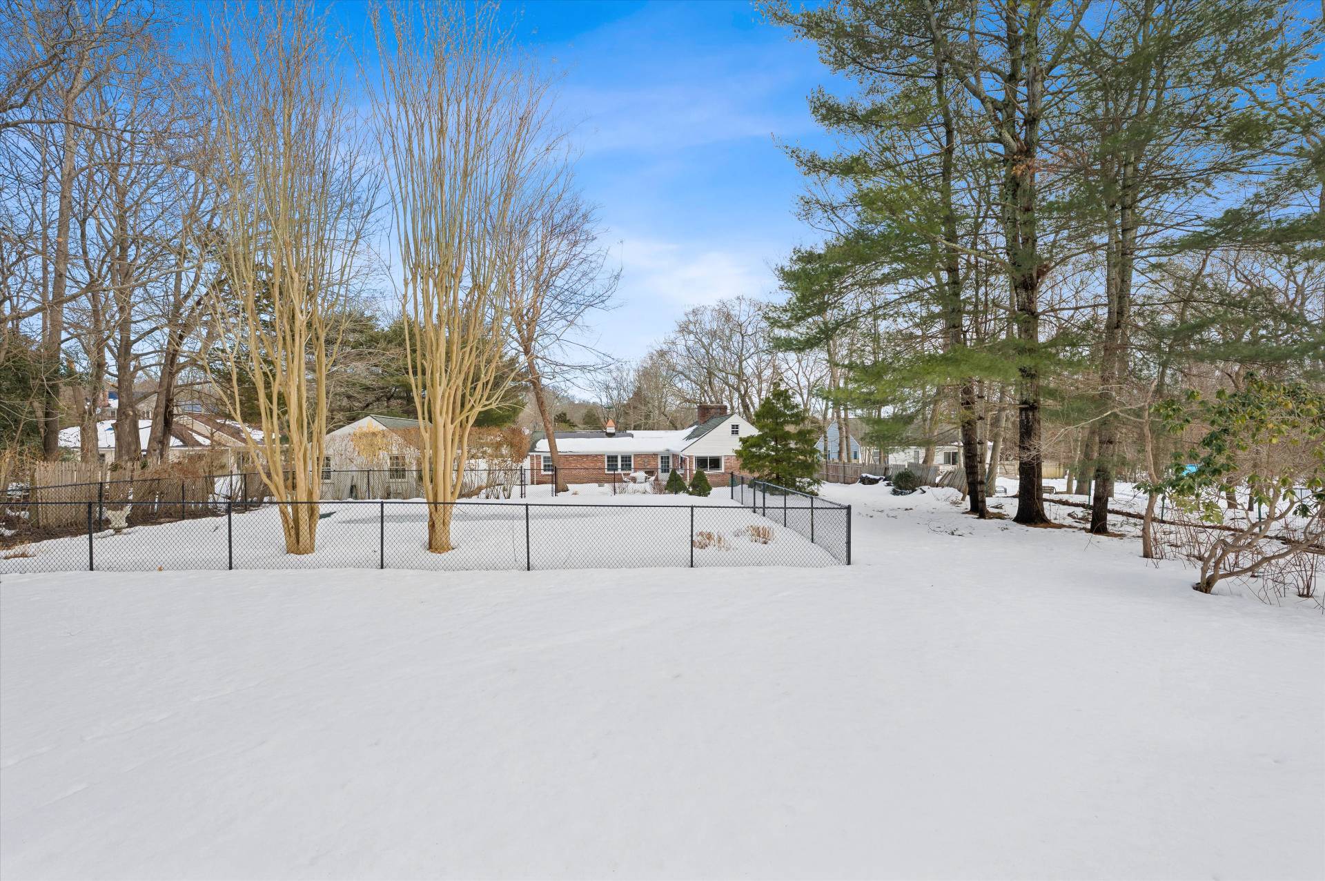 #25 photo, 29D Squiretown Road, Hampton Bays , NY 11946