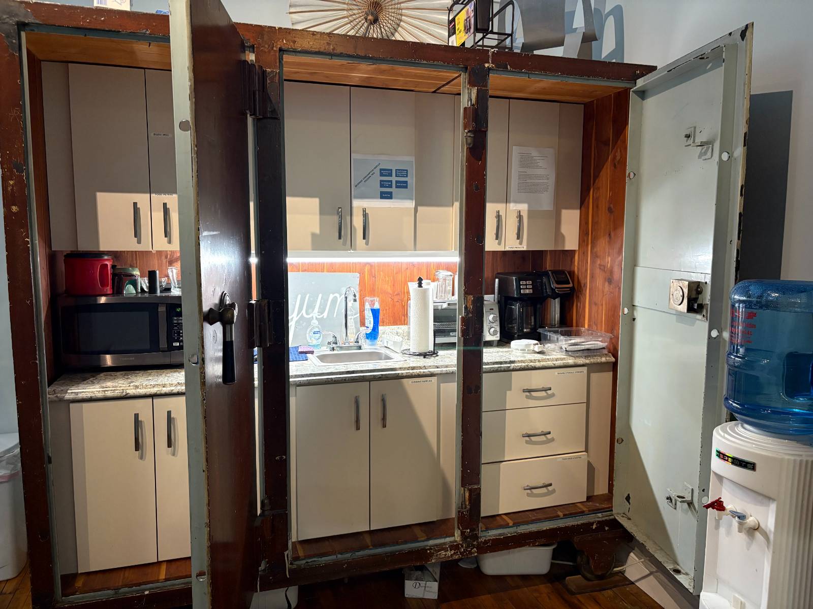 #6 photo, 81 Fourth Street, Troy , NY 12180