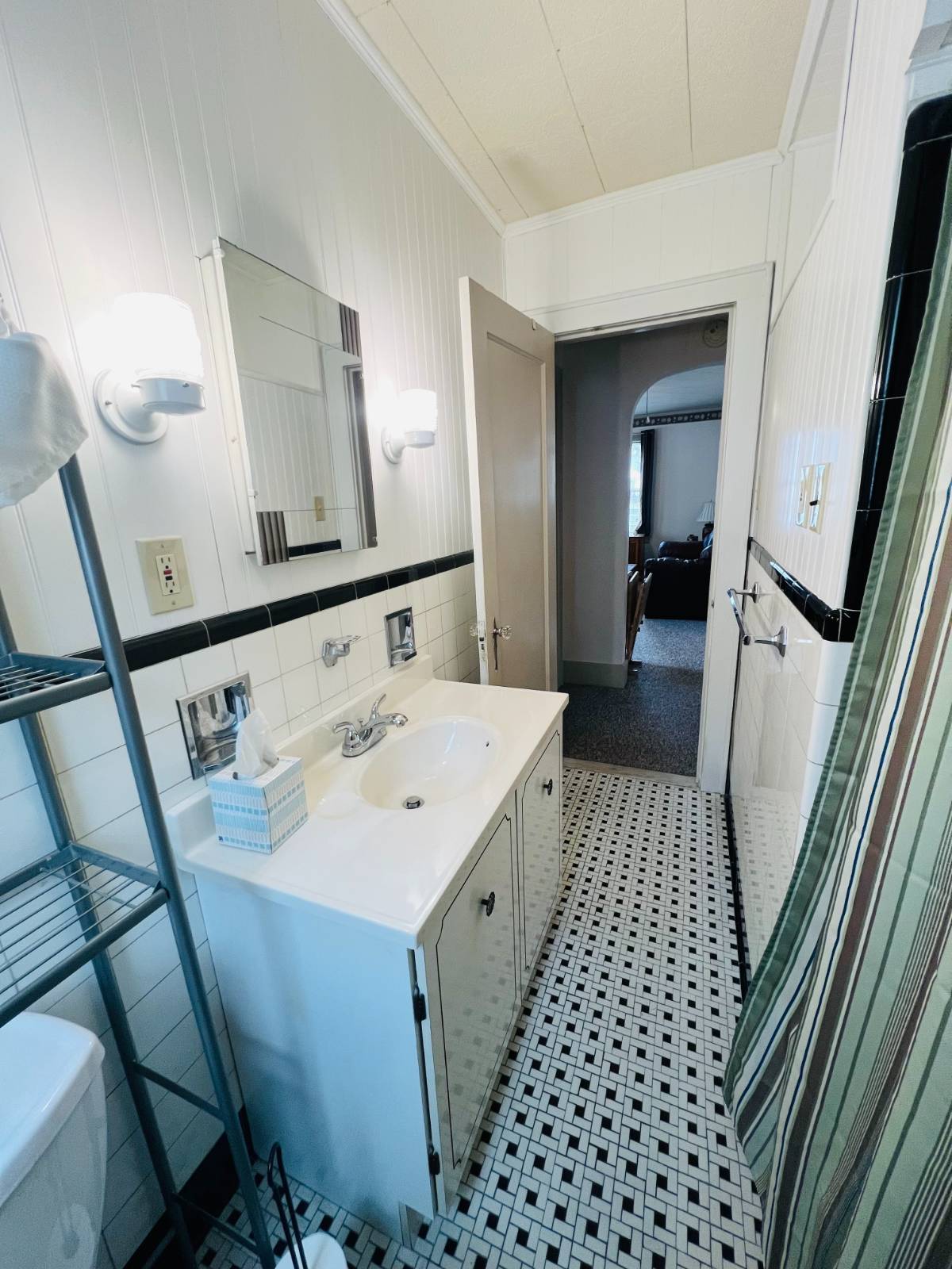 #19 photo, 79 Evelyn Avenue, Amsterdam , NY 12010