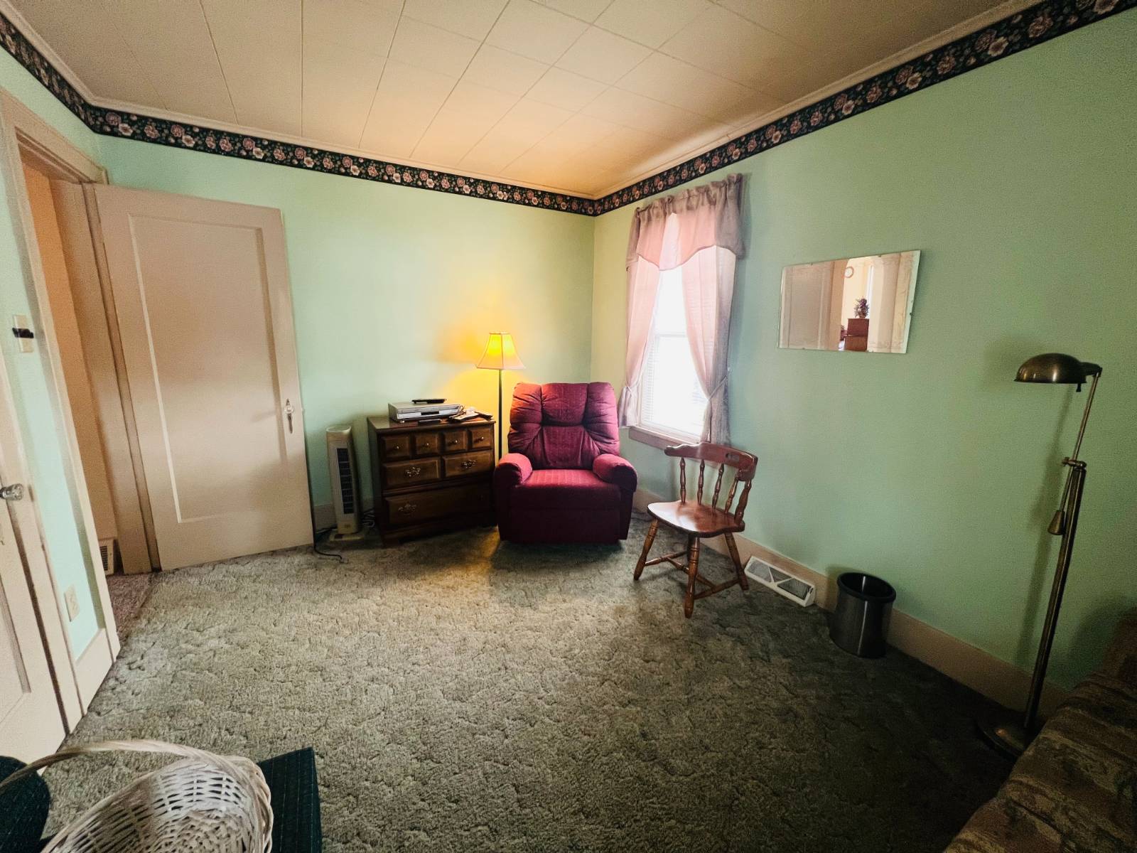 #22 photo, 79 Evelyn Avenue, Amsterdam , NY 12010