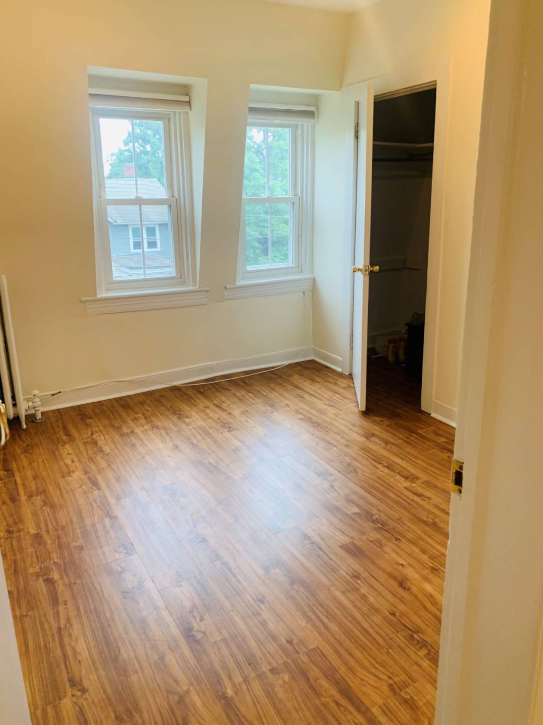 #5 photo, 145 Carpenter Av, #5, Sea Cliff , NY 11579