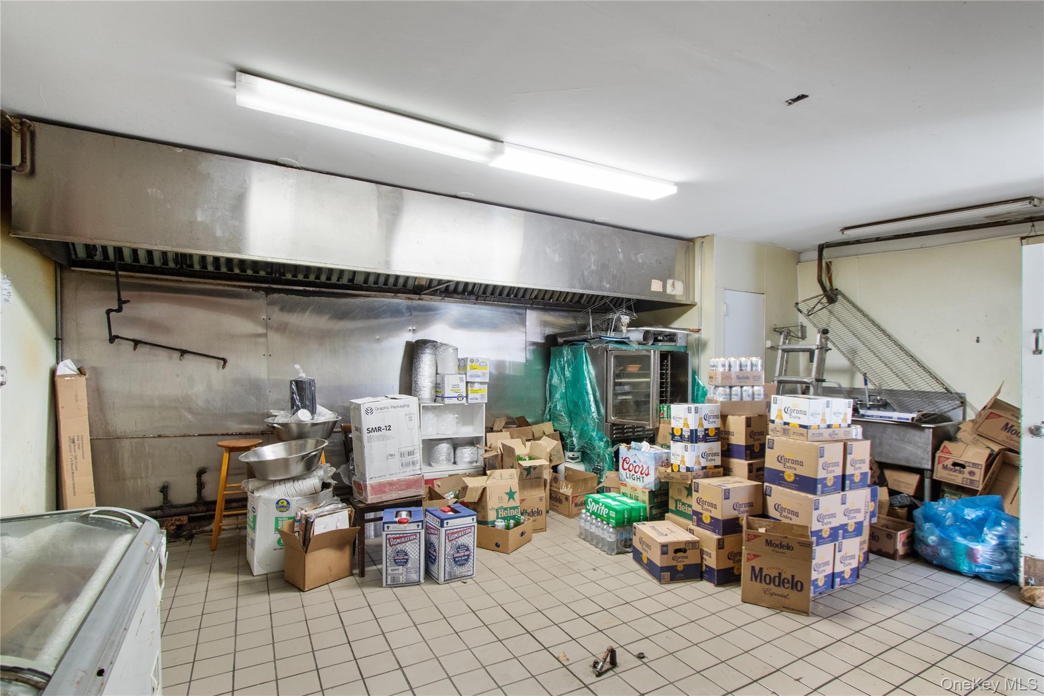 #3 photo, 96 South Street, Нассау ‖ Oyster Bay , NY 11771