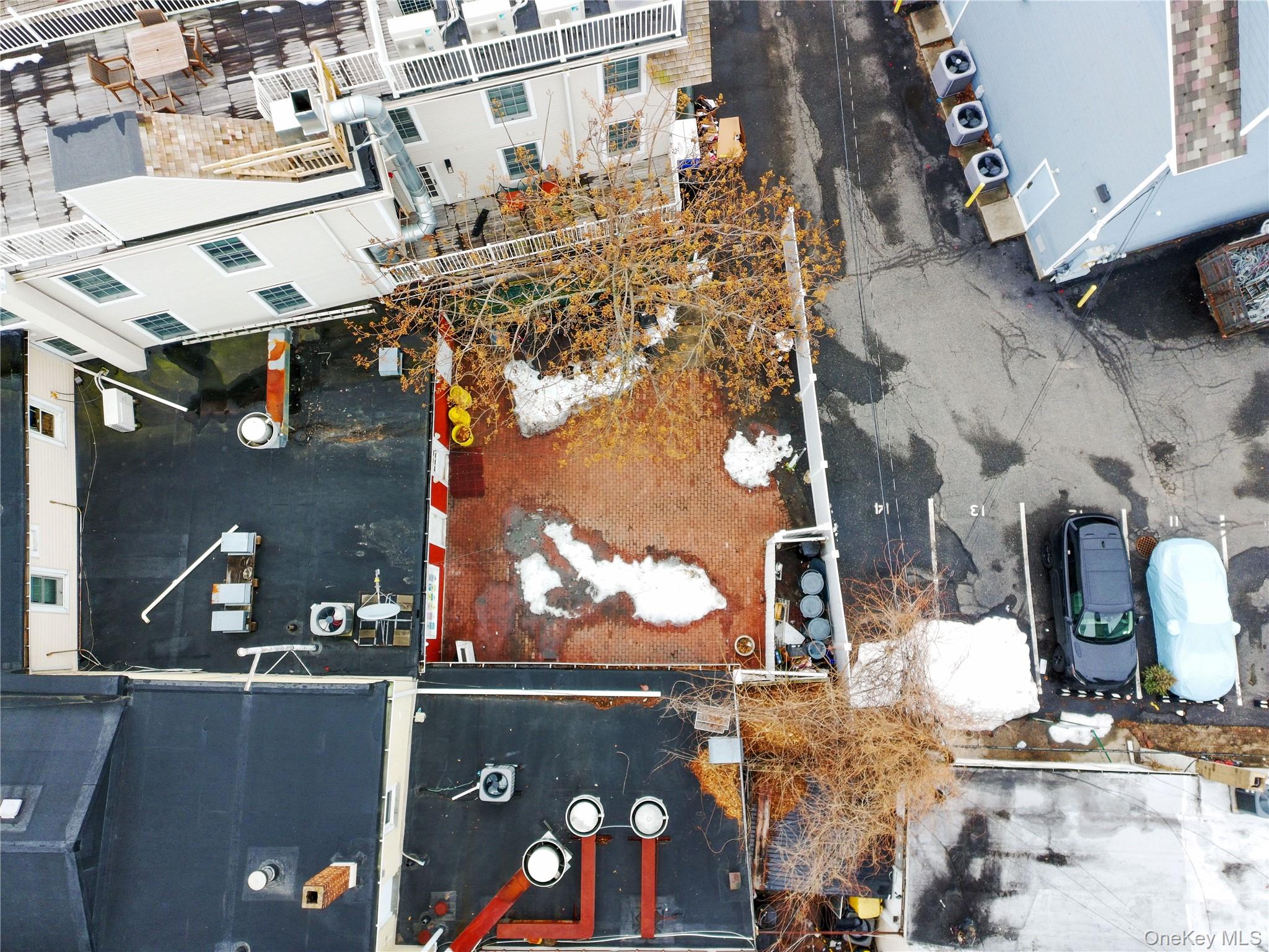 #6 photo, 96 South Street, Нассау ‖ Oyster Bay , NY 11771