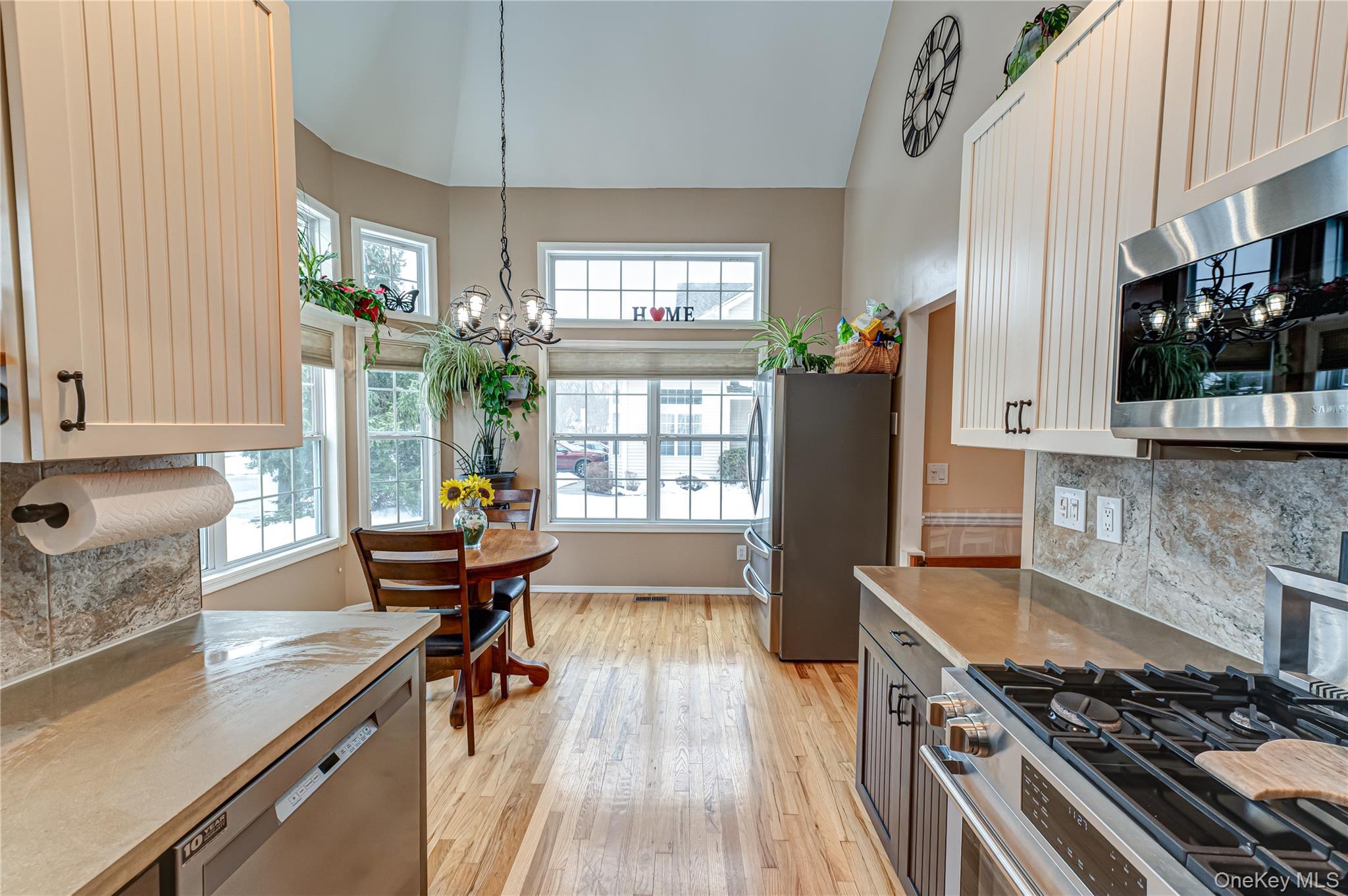 #14 photo, 78 Cranberry Circle, 东长岛 Medford , NY 11763